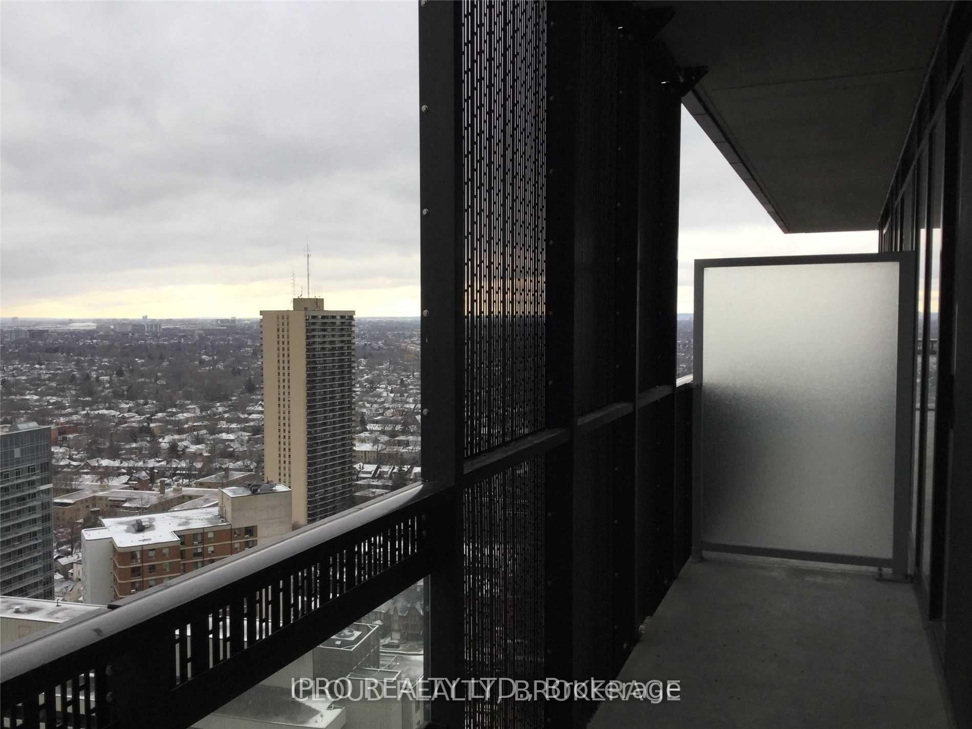 Photo 9 of Unit 2704, 8 Eglinton Avenue E, Toronto, Mount Pleasant West — HOMEH