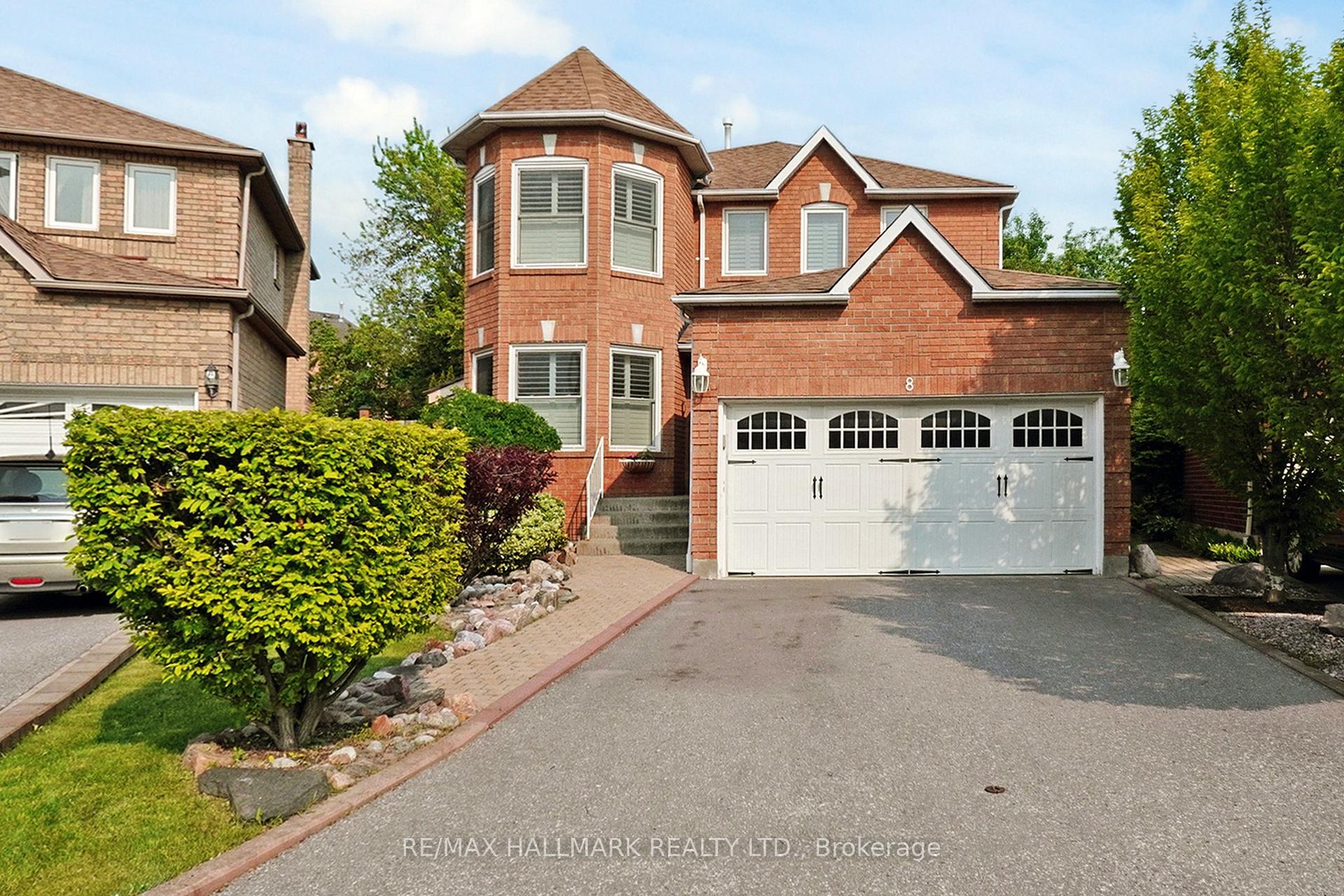 Front of 8 Stearns Court