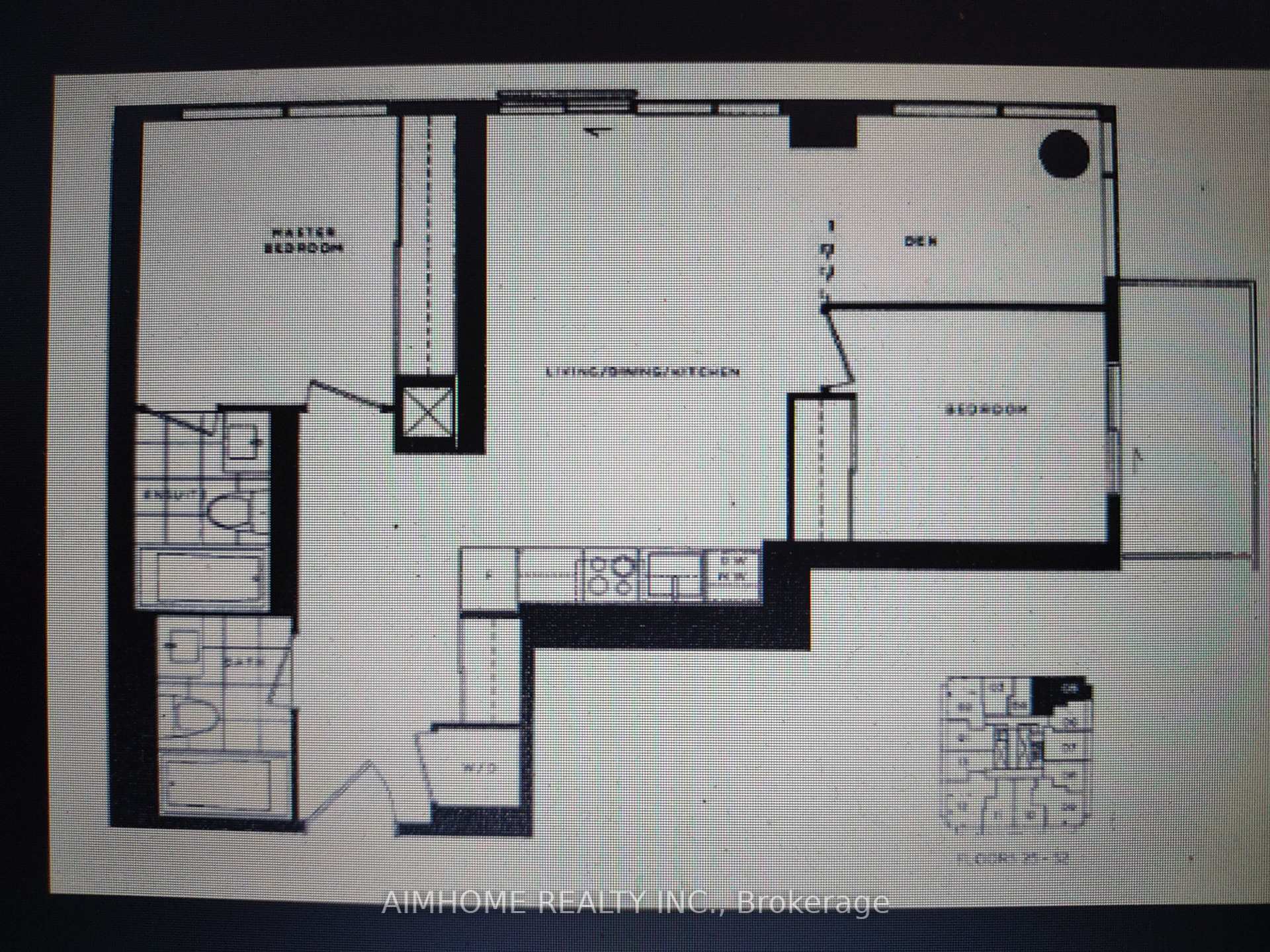 Front of Unit 4305, 501 Yonge Street