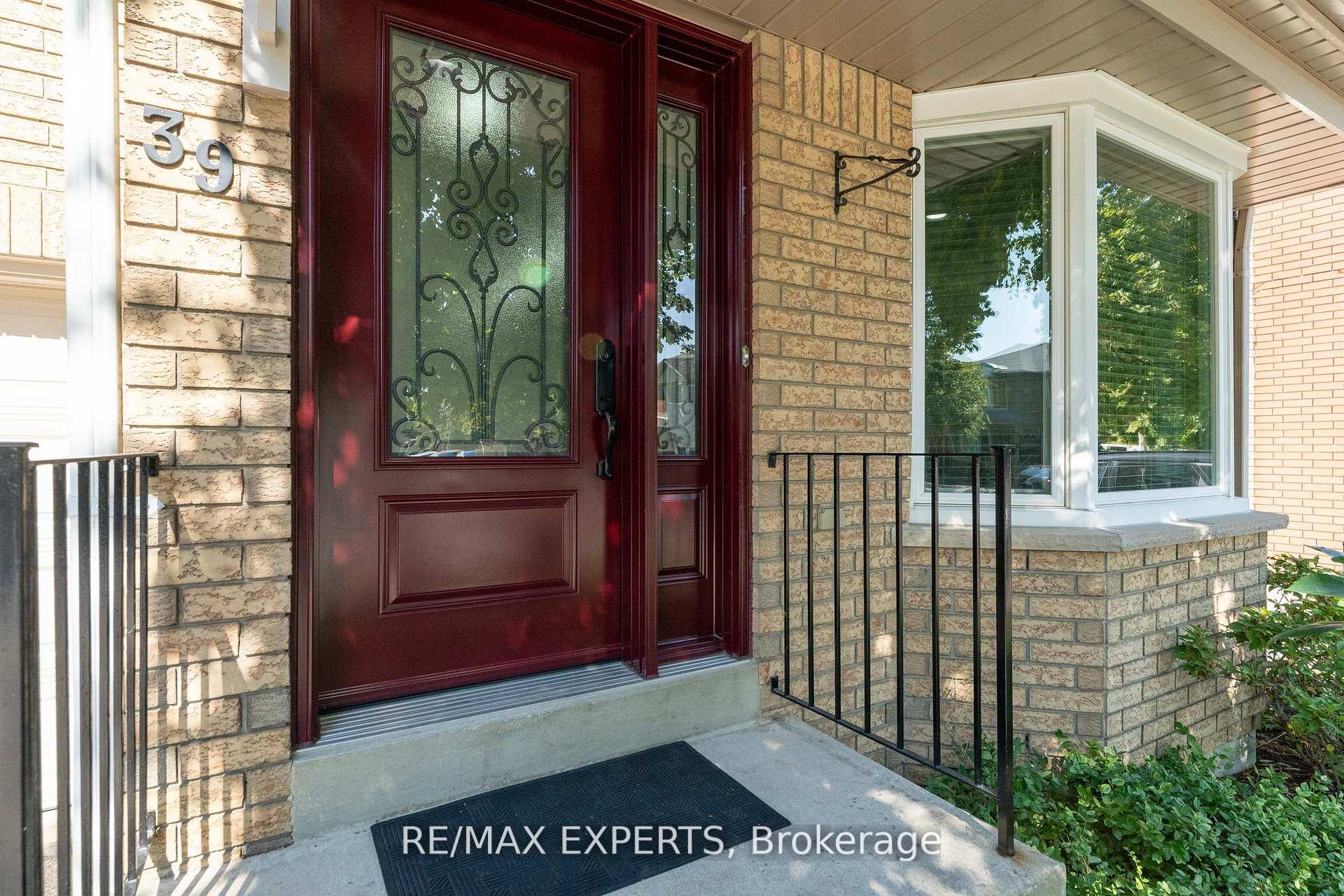 Photo 12 of 39 Softneedle Avenue, Brampton, Sandringham-Wellington — HOMEH