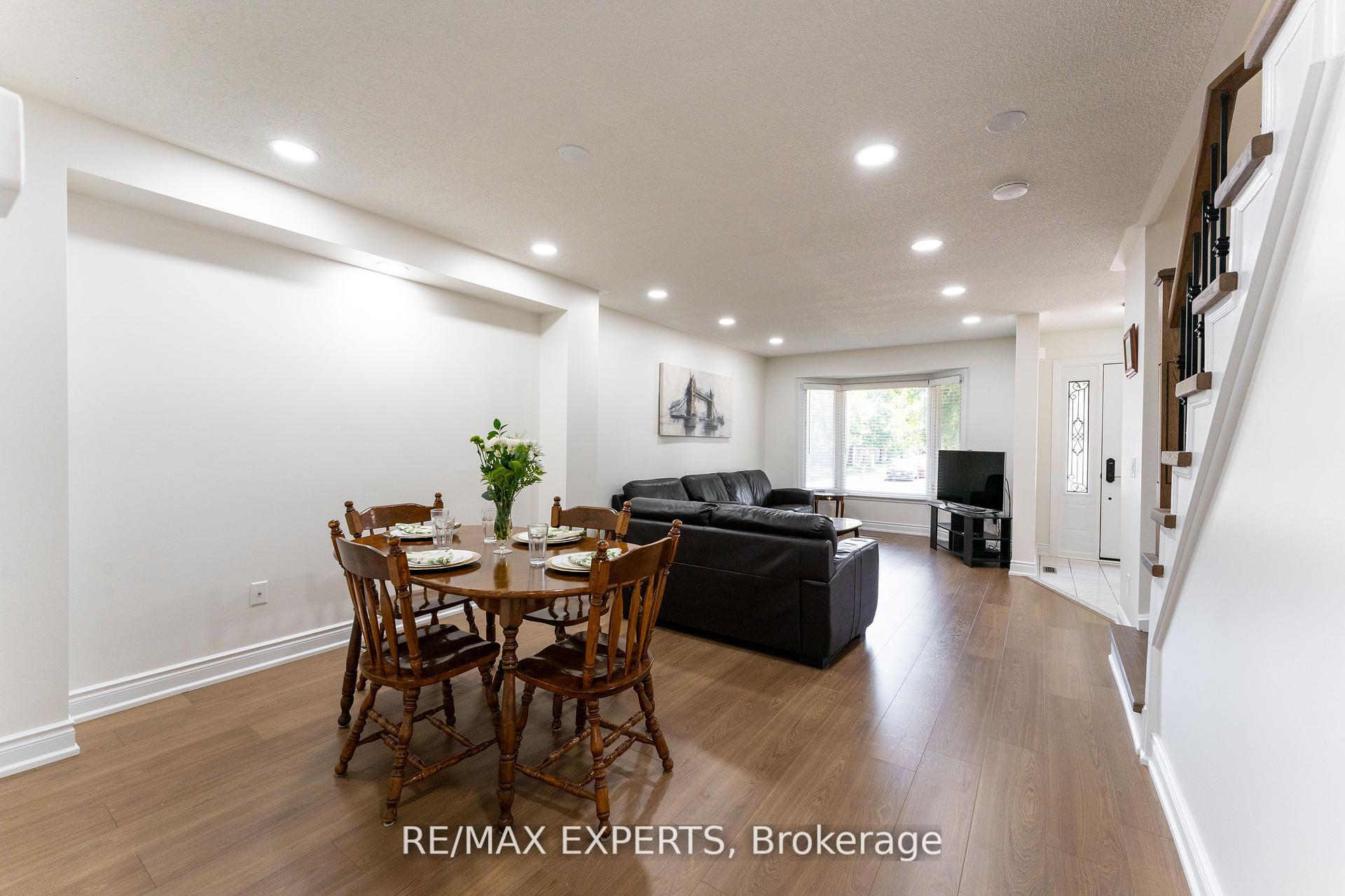 Photo 7 of 39 Softneedle Avenue, Brampton, Sandringham-Wellington — HOMEH