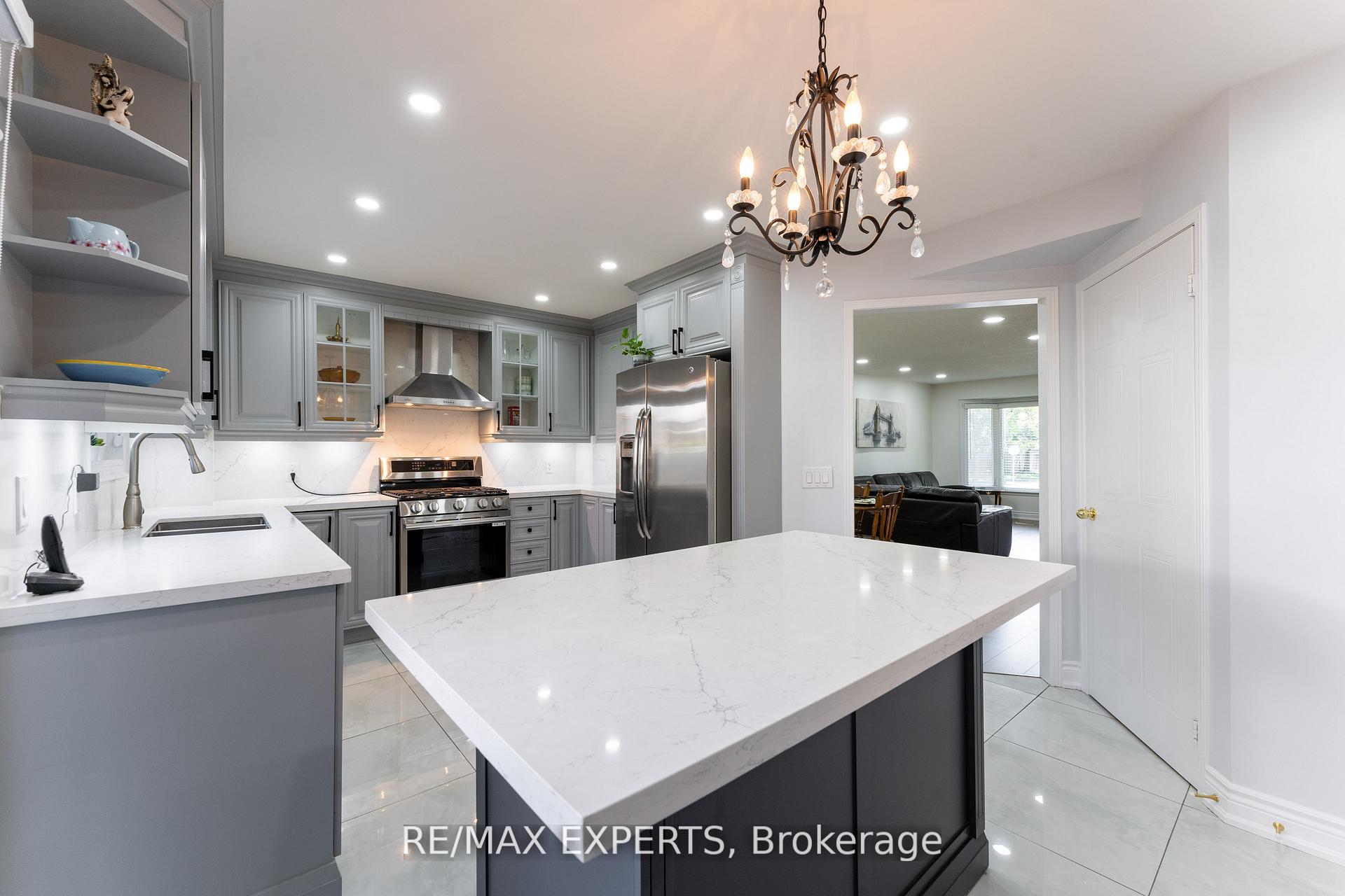 Photo 14 of 39 Softneedle Avenue, Brampton, Sandringham-Wellington — HOMEH