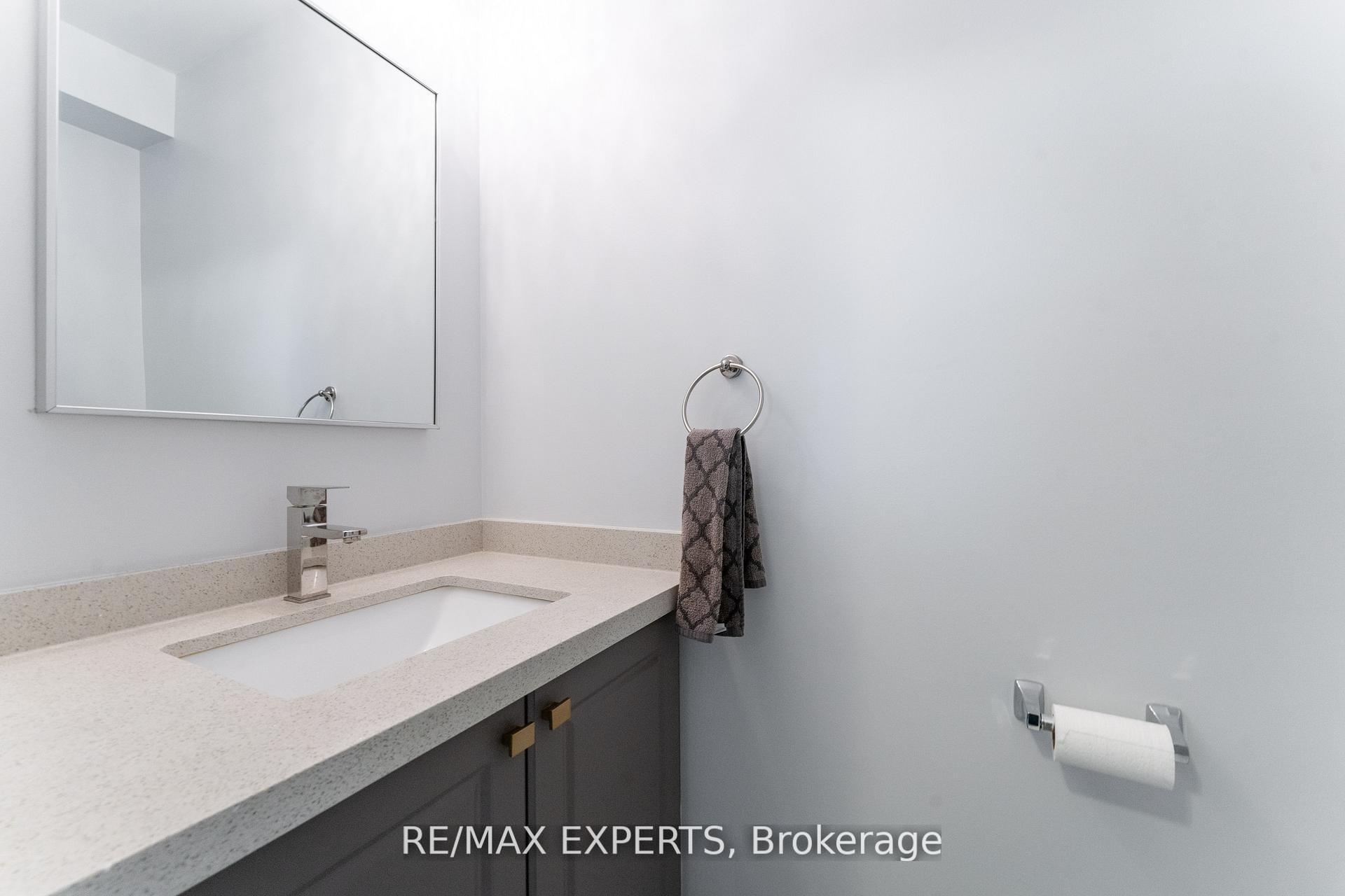 Photo 16 of 39 Softneedle Avenue, Brampton, Sandringham-Wellington — HOMEH
