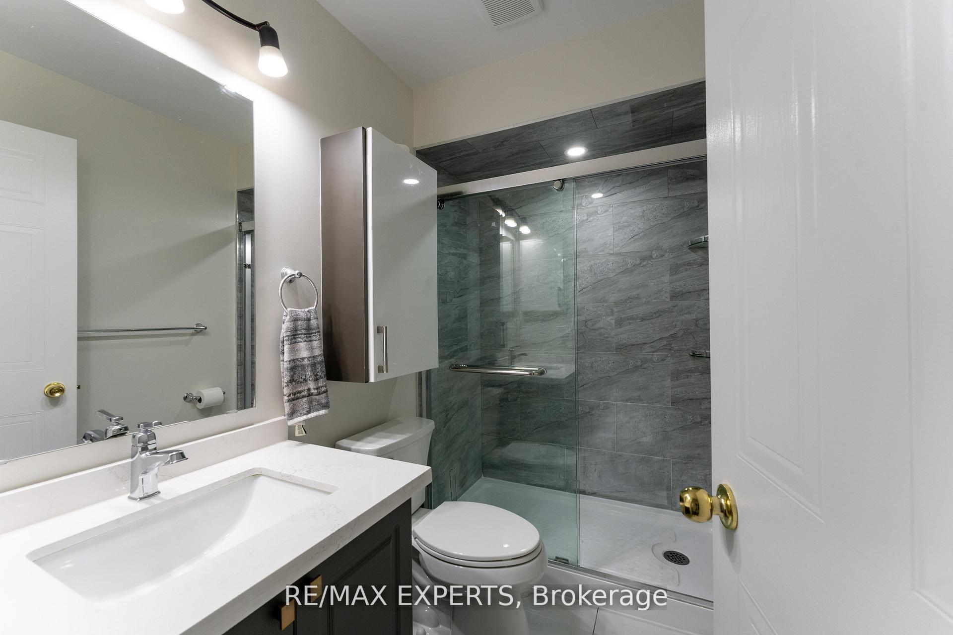 Photo 21 of 39 Softneedle Avenue, Brampton, Sandringham-Wellington — HOMEH