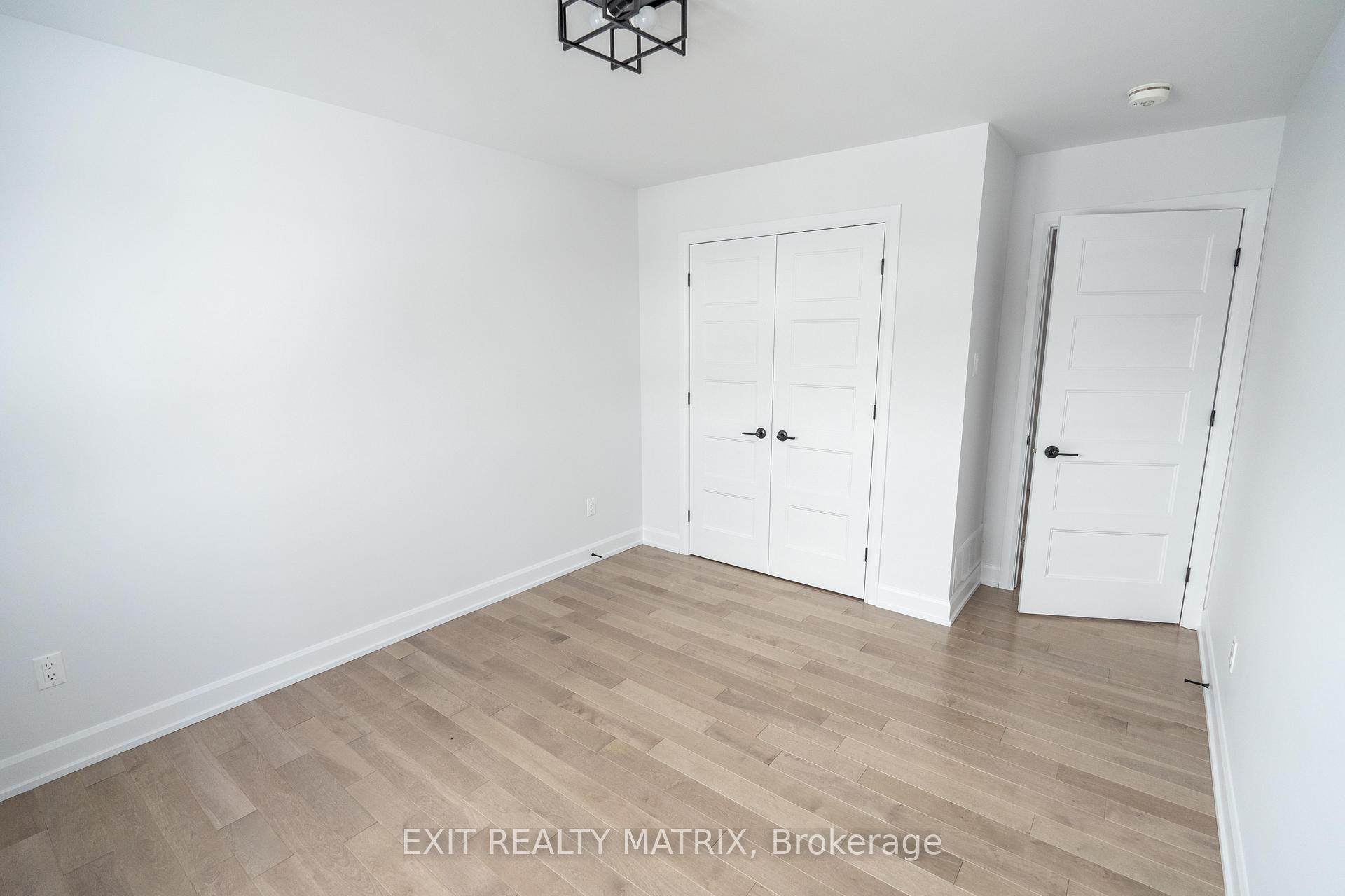 Photo 7 of 1409 Caroline Court, Cornwall — HOMEH