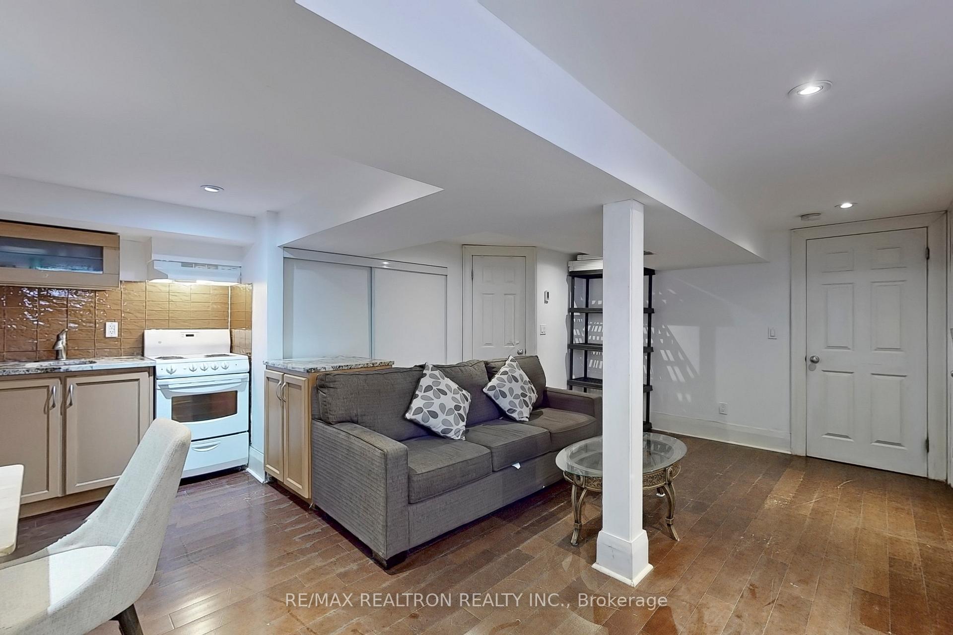 Photo 10 of Unit Basement, 88 Lawrence Avenue E, Toronto, Lawrence Park North — HOMEH