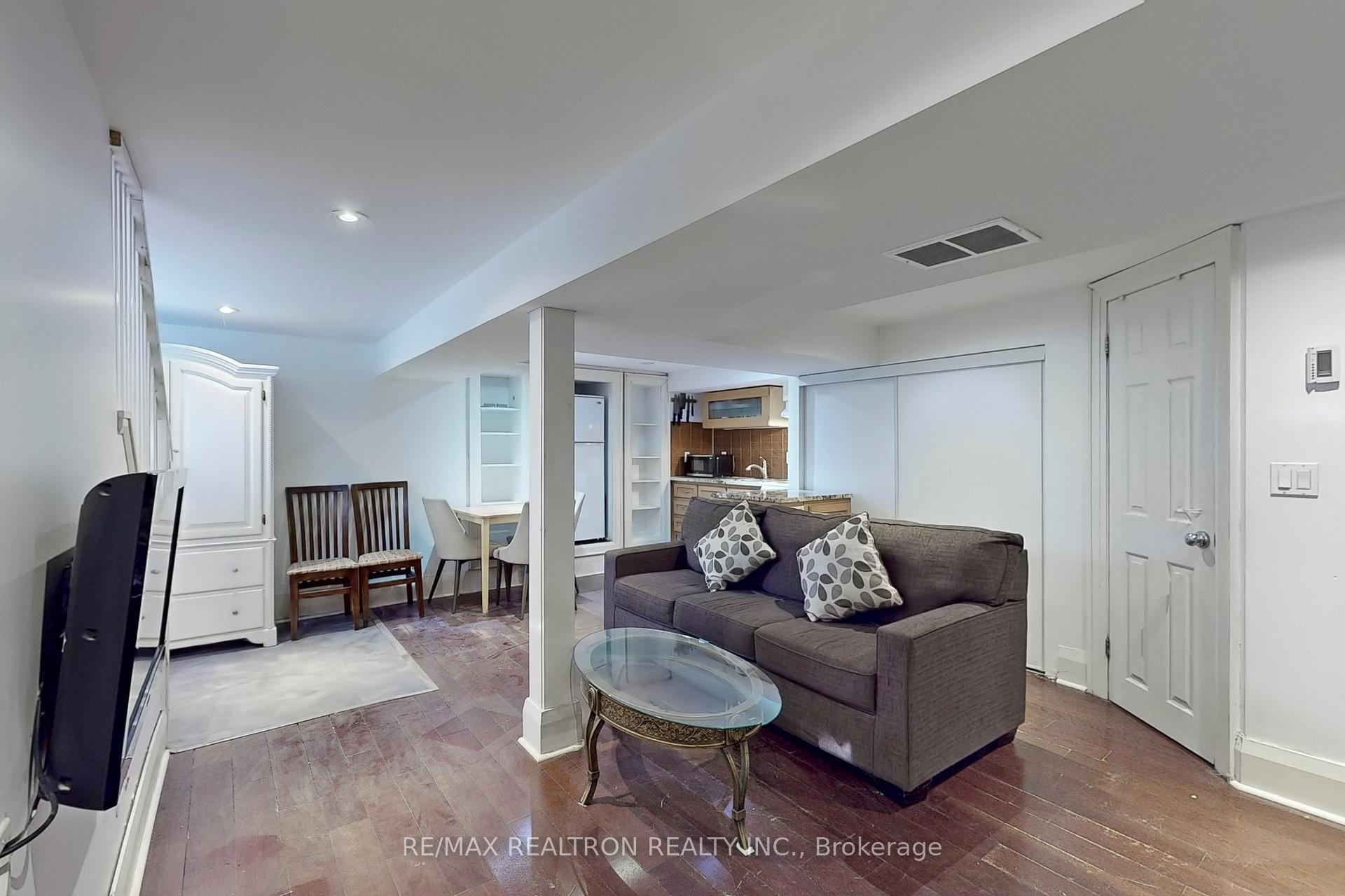 Photo 2 of Unit Basement, 88 Lawrence Avenue E, Toronto, Lawrence Park North — HOMEH