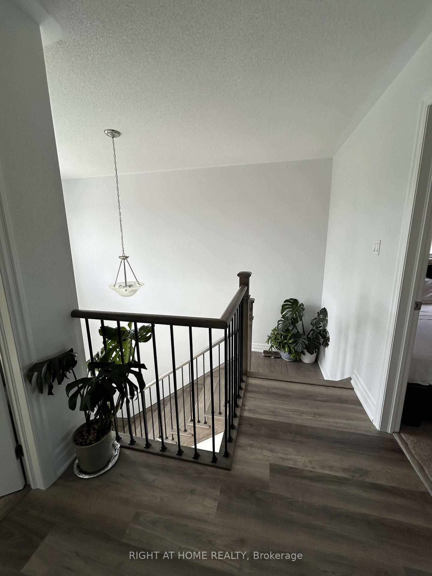 Photo 13 of 129 Union Boulevard, Wasaga Beach — HOMEH