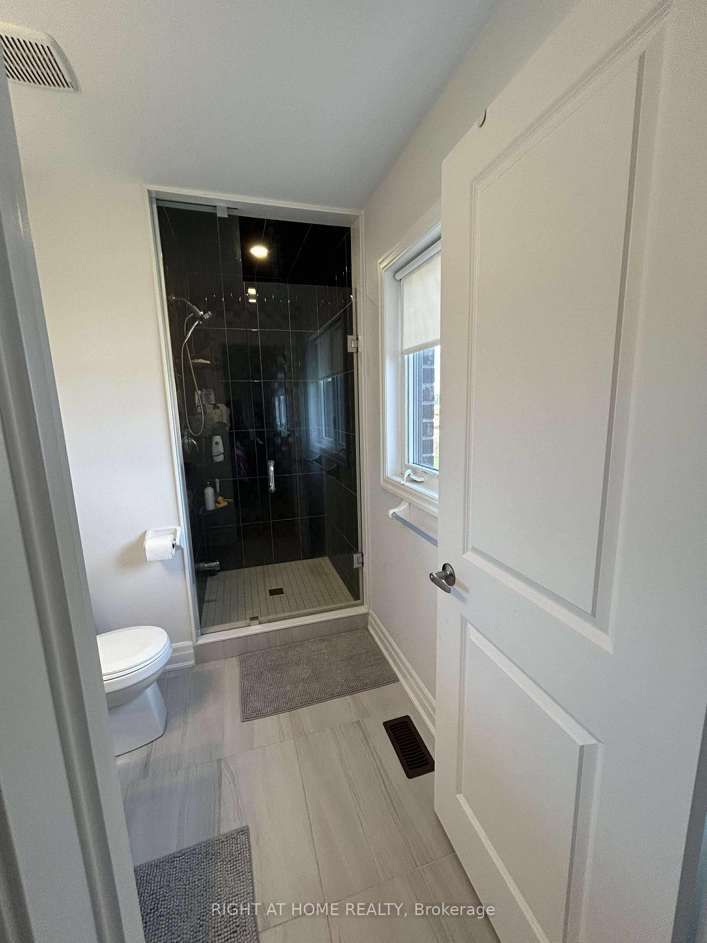Photo 9 of 129 Union Boulevard, Wasaga Beach — HOMEH