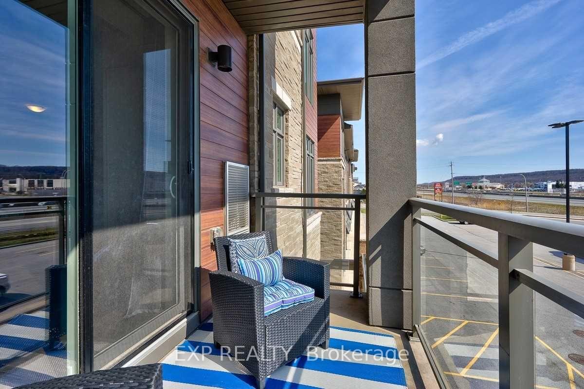 Photo 9 of Unit #211, 520 North Service Road, Grimsby, Grimsby Beach — HOMEH