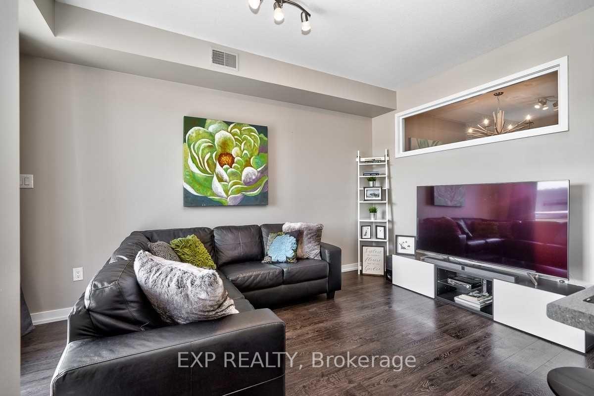 Photo 14 of Unit #211, 520 North Service Road, Grimsby, Grimsby Beach — HOMEH