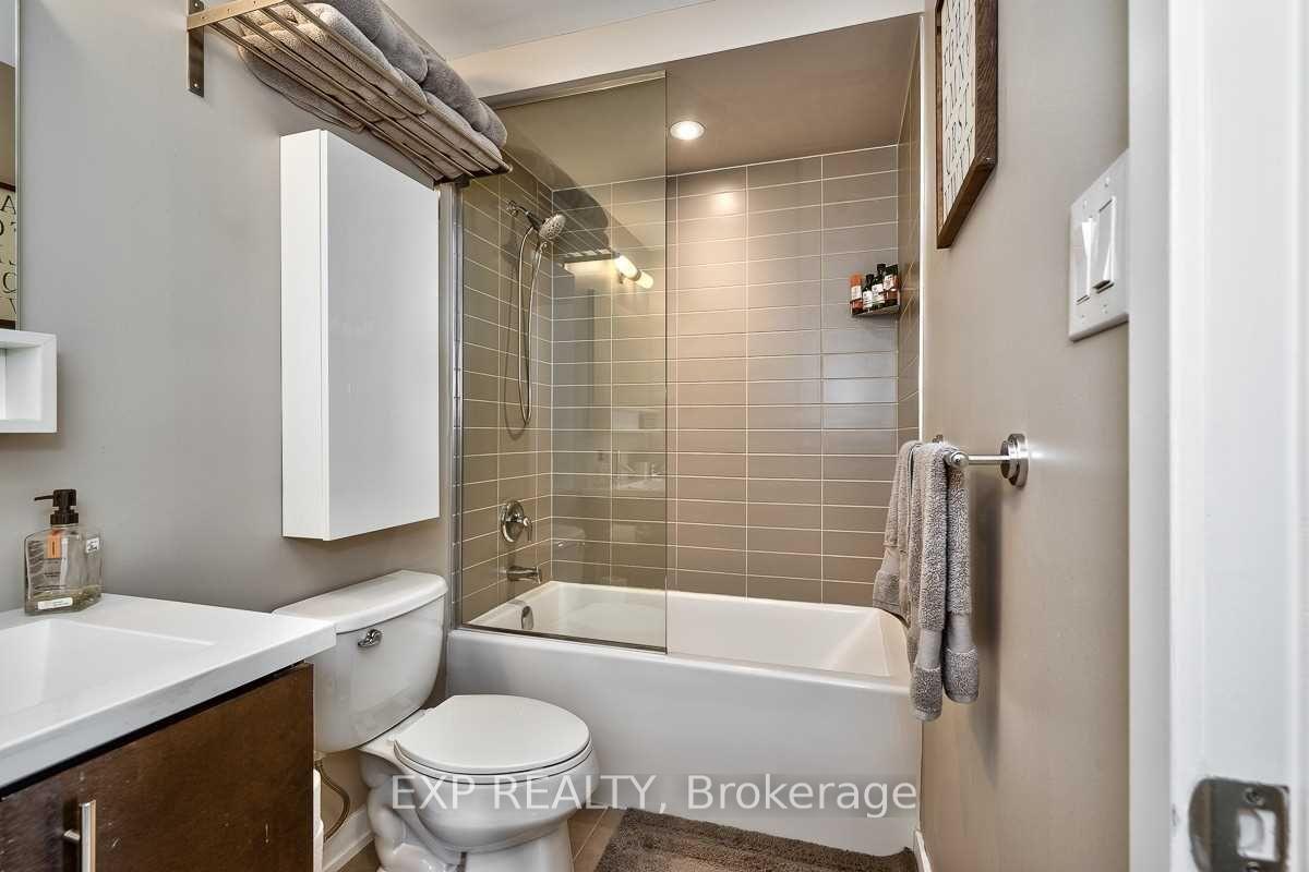 Photo 8 of Unit #211, 520 North Service Road, Grimsby, Grimsby Beach — HOMEH