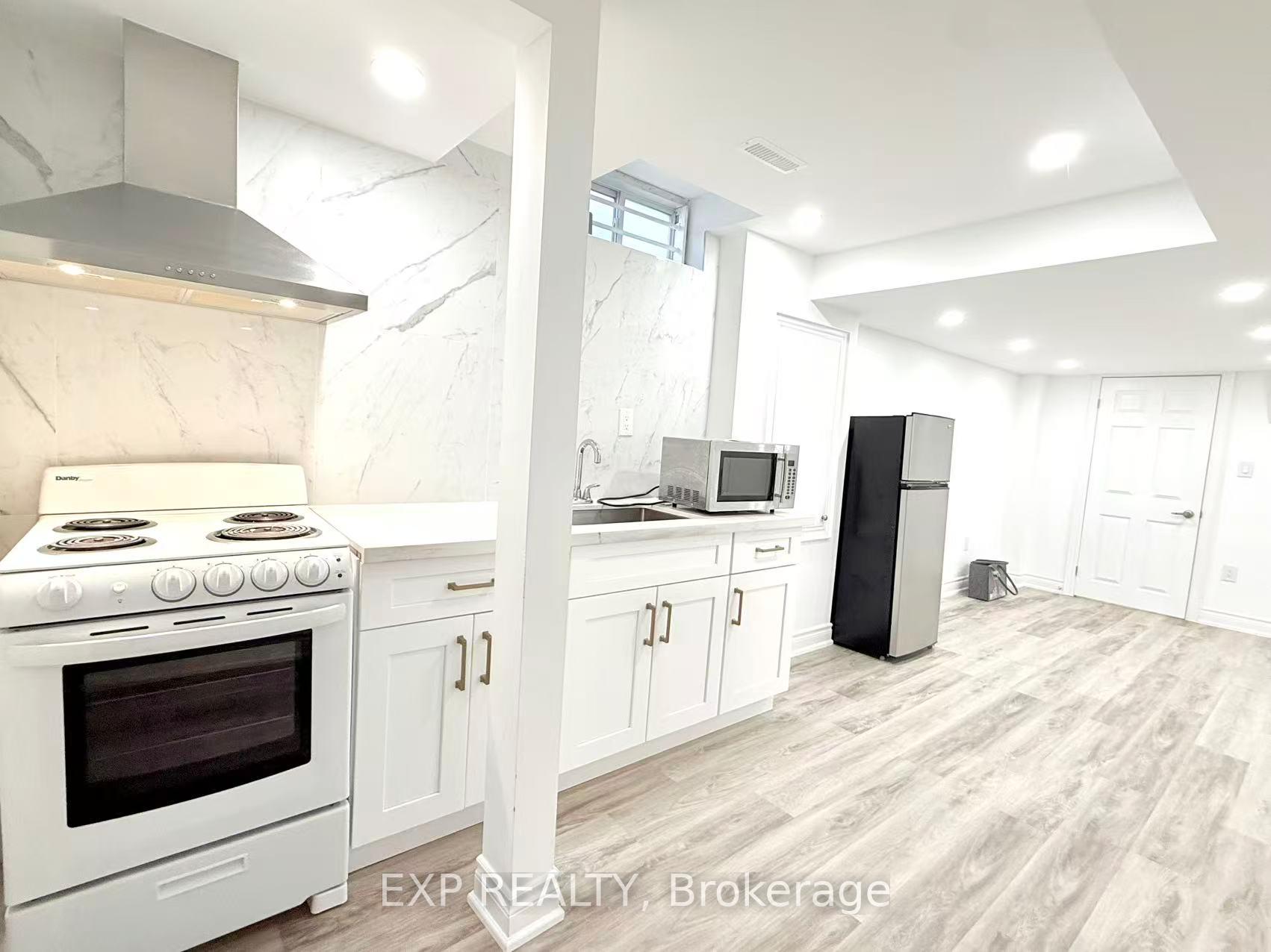 Photo 11 of Unit Bsmt, 135 Warren Bradley Street, Markham, Berczy — HOMEH