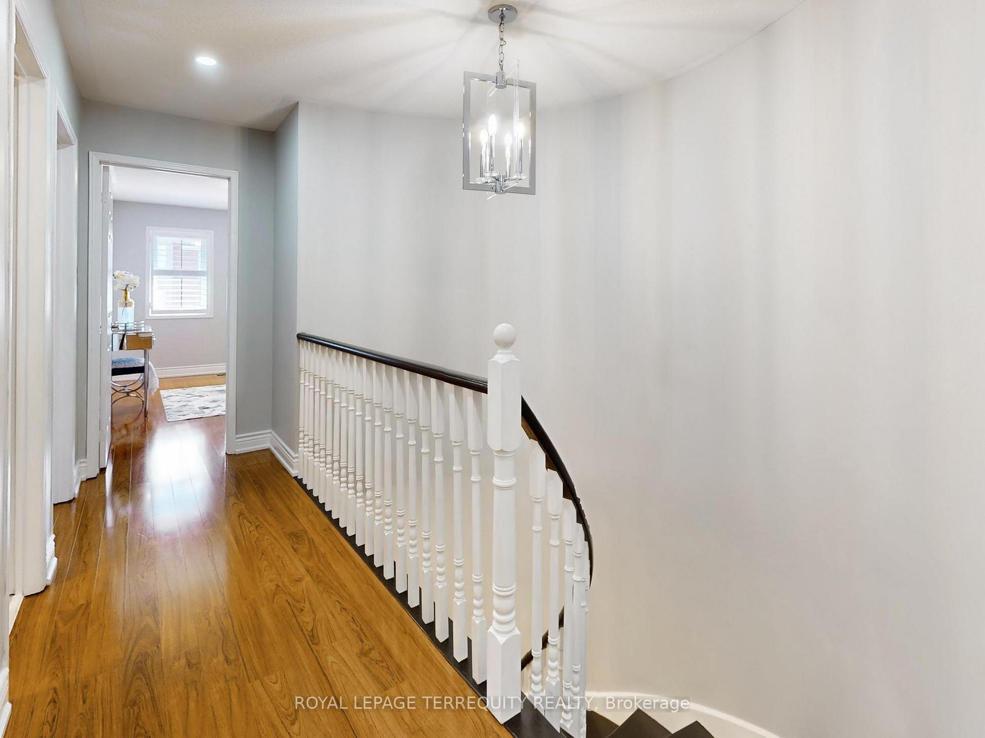 Photo 24 of 51 Tasker Crescent, Ajax, Central — HOMEH