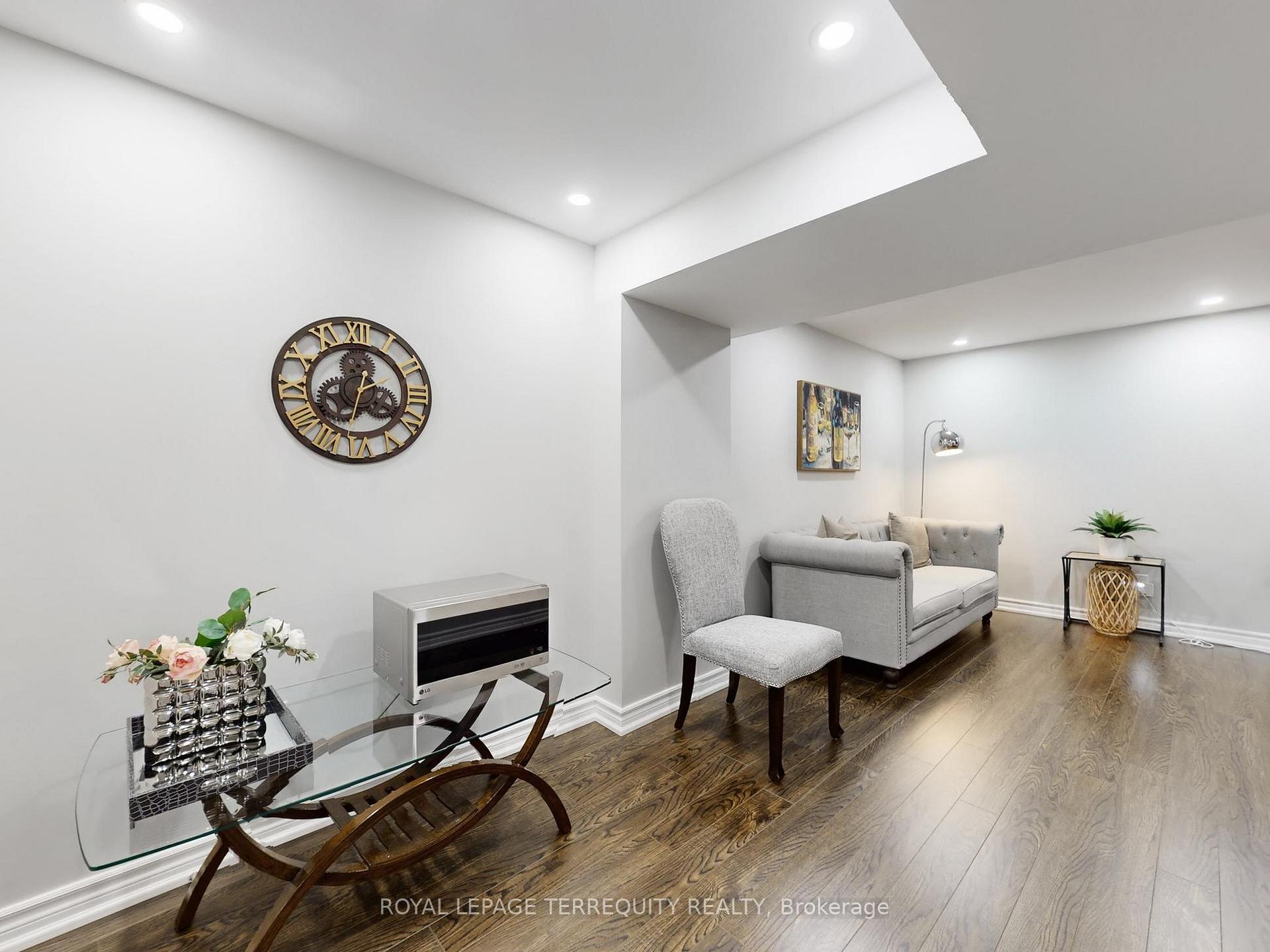 Photo 34 of 51 Tasker Crescent, Ajax, Central — HOMEH