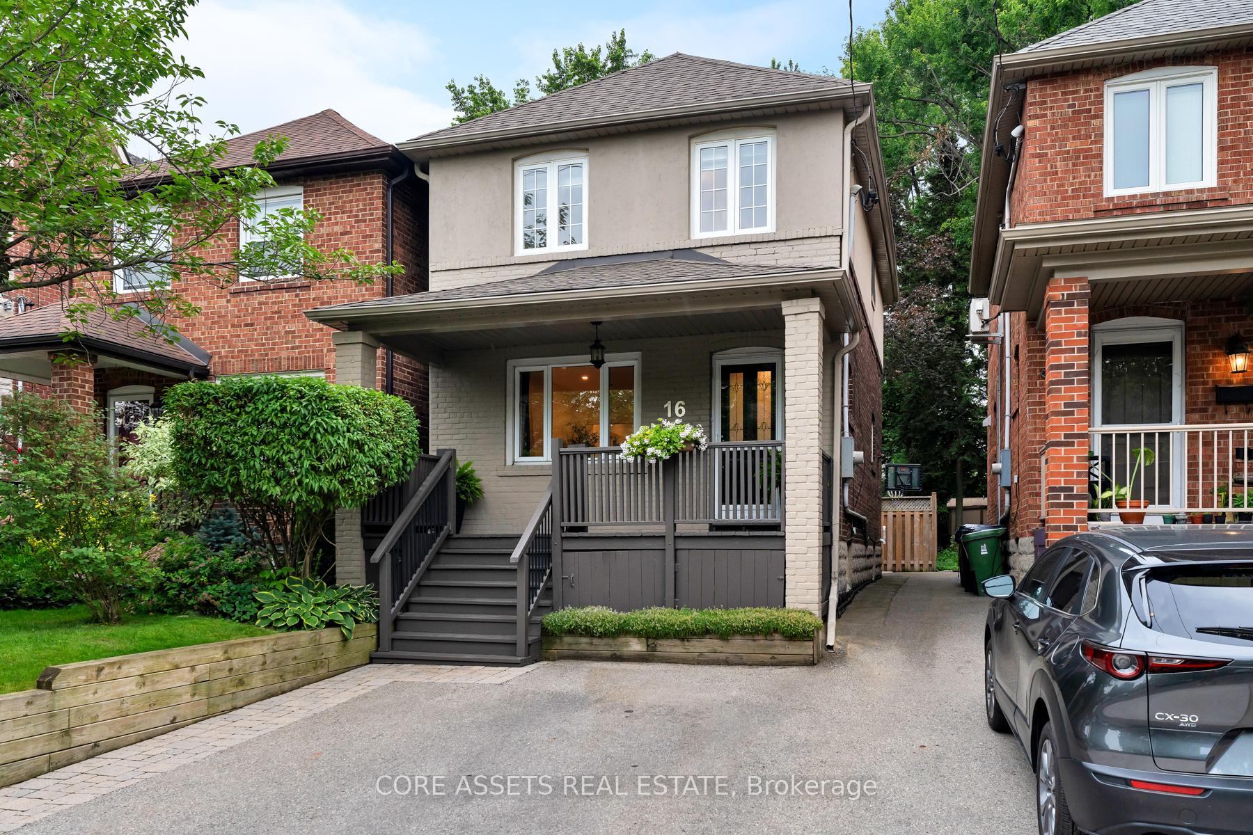 Photo 1 of 16 Gresham Road, Toronto, Mount Pleasant East — HOMEH
