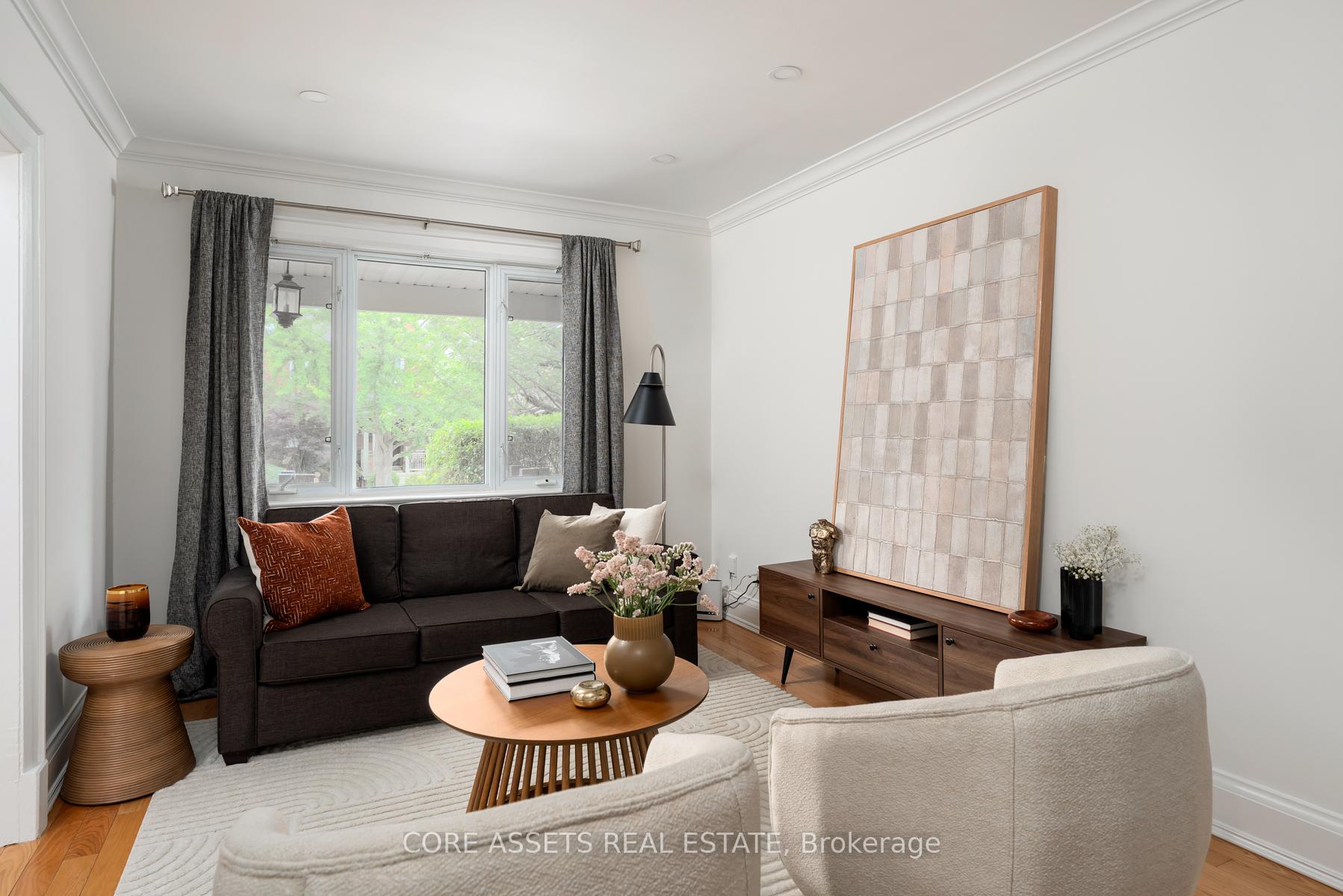 Photo 10 of 16 Gresham Road, Toronto, Mount Pleasant East — HOMEH