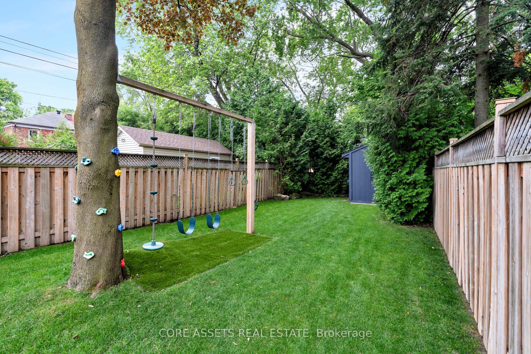Photo 23 of 16 Gresham Road, Toronto, Mount Pleasant East — HOMEH