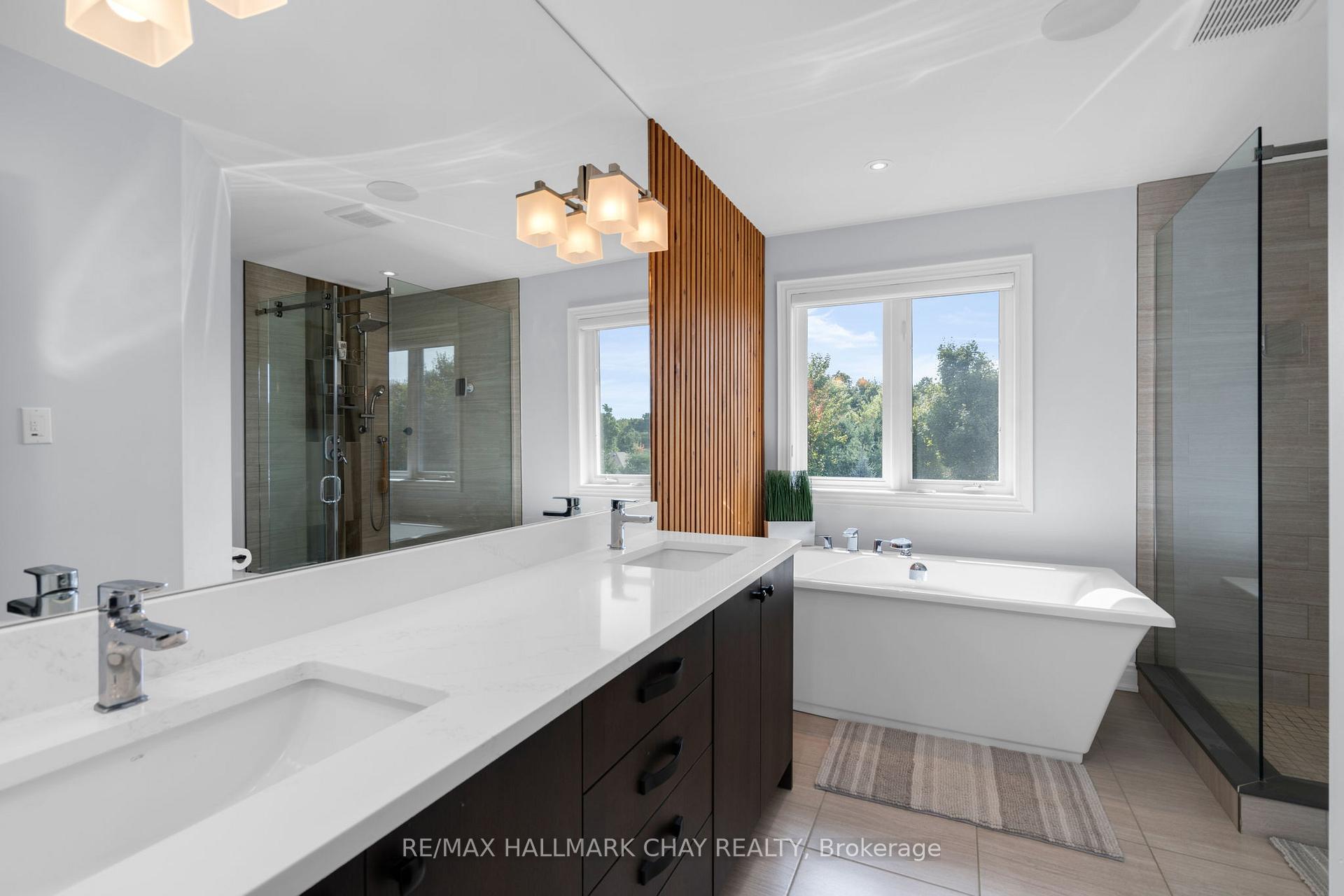 Photo 25 of 10 Roy Hickling Drive, Springwater, Midhurst — HOMEH