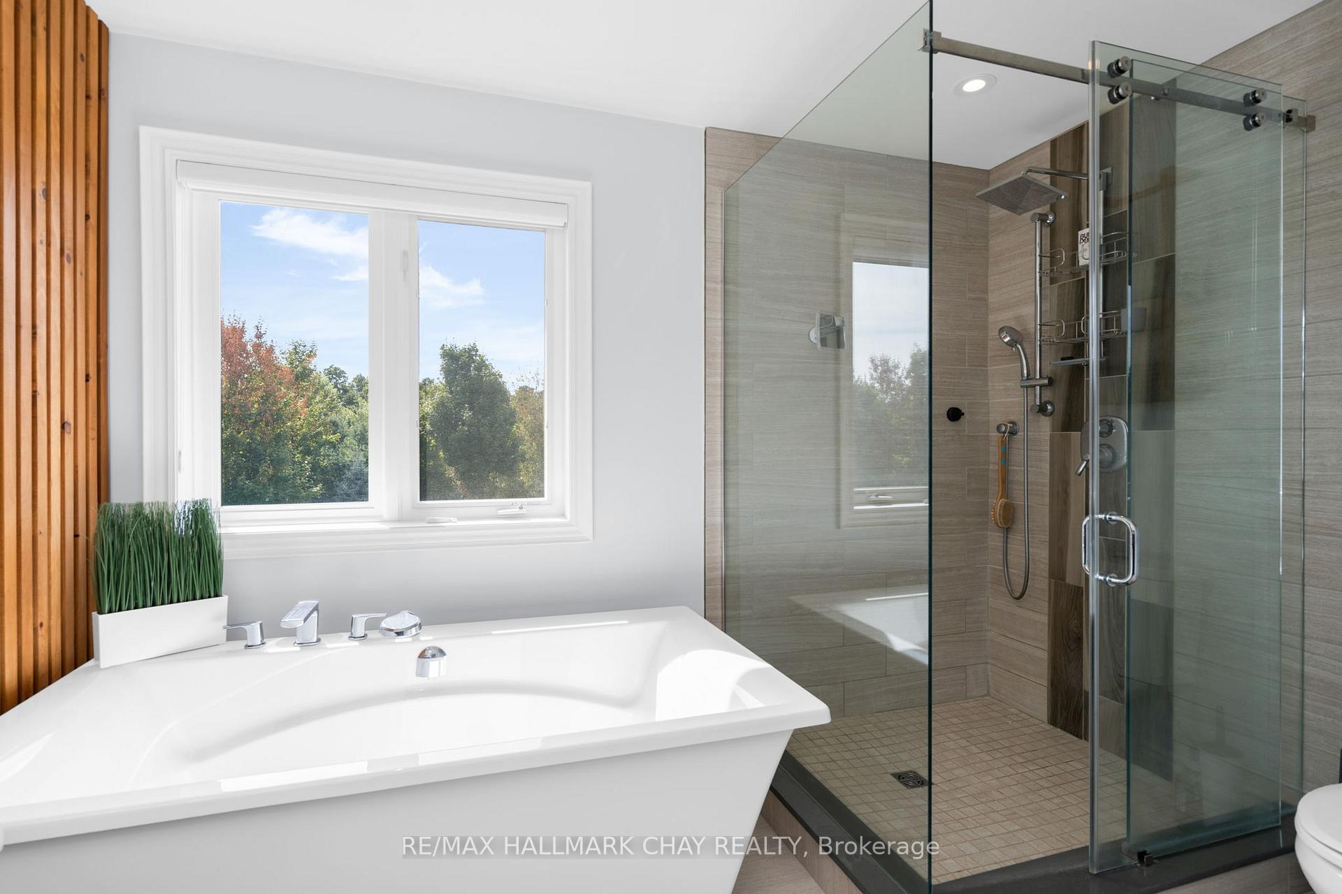 Photo 15 of 10 Roy Hickling Drive, Springwater, Midhurst — HOMEH