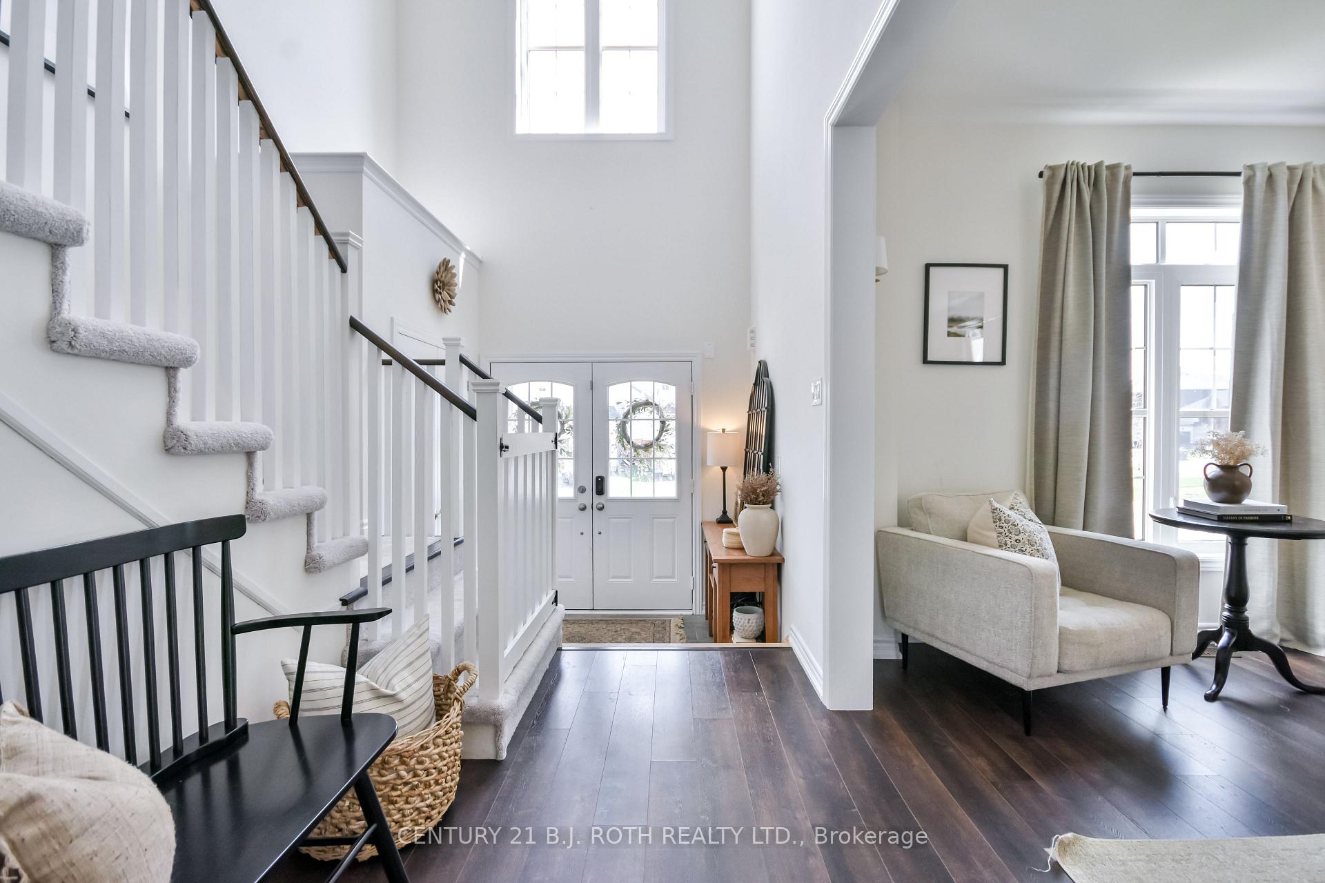 Photo 5 of 215 Roy Drive, Clearview, Stayner — HOMEH