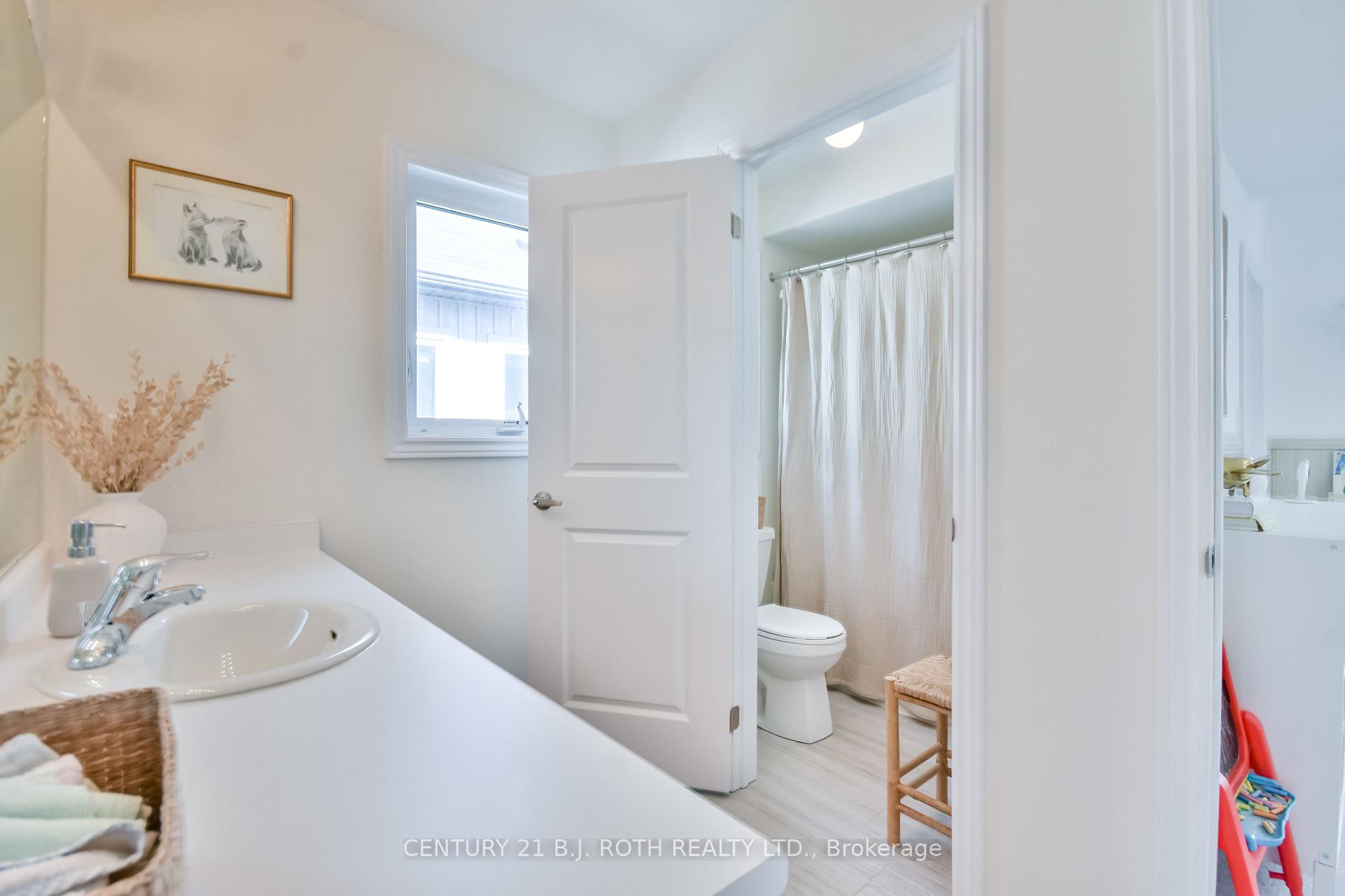 Photo 26 of 215 Roy Drive, Clearview, Stayner — HOMEH