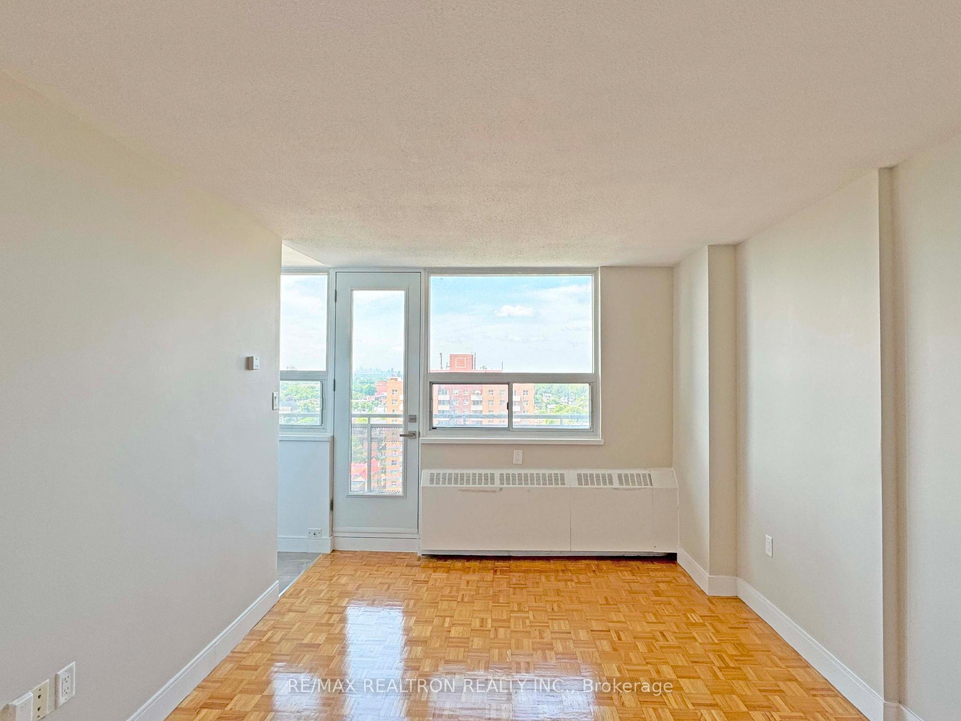 Photo 2 of Unit 1401, 1500 Bathurst Street, Toronto, Humewood-Cedarvale — HOMEH