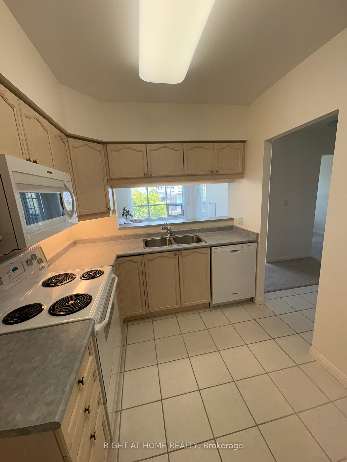 Photo 27 of Unit 317, 90 Dean Avenue, Barrie, Painswick South — HOMEH