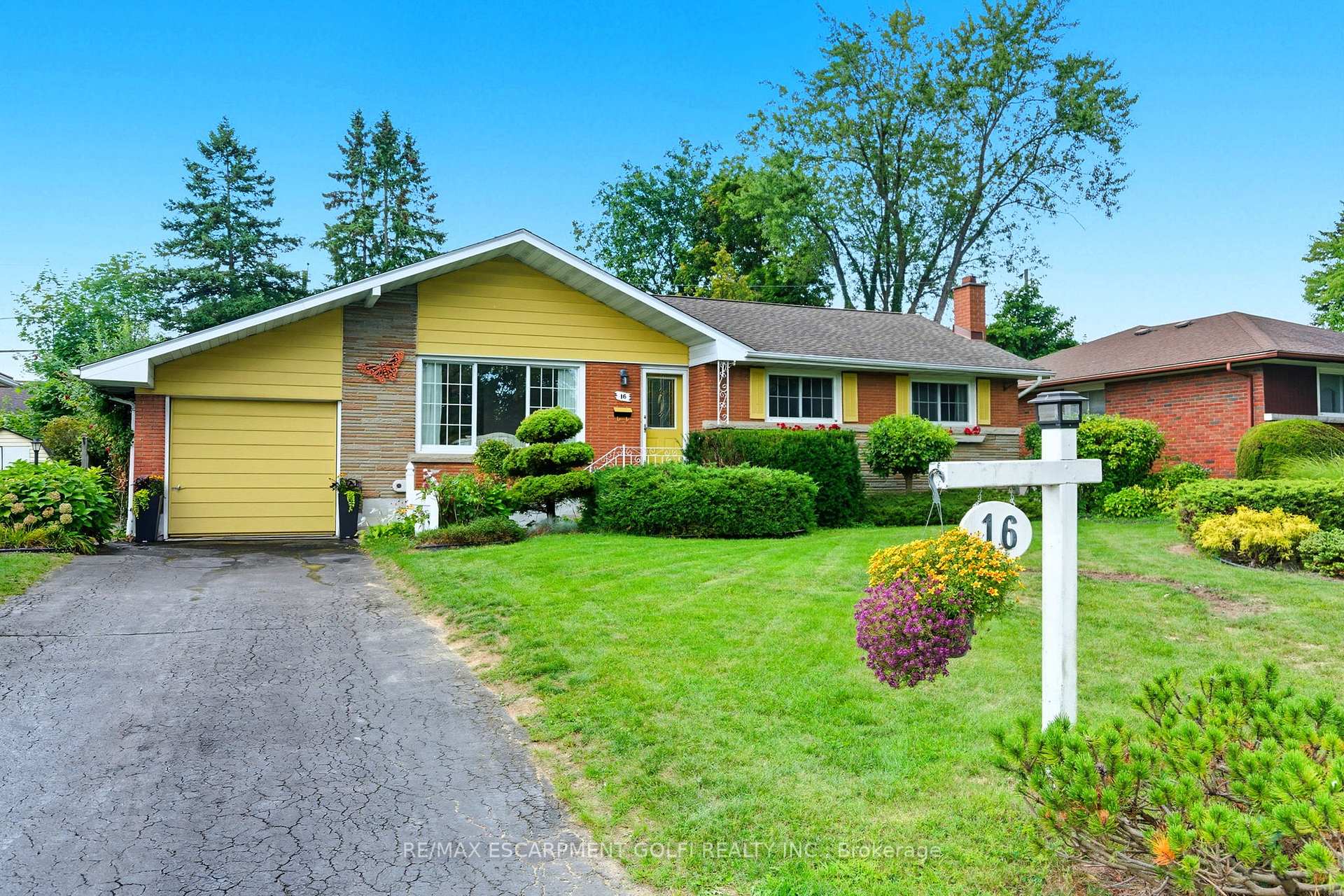 Front of 16 Glendale Drive