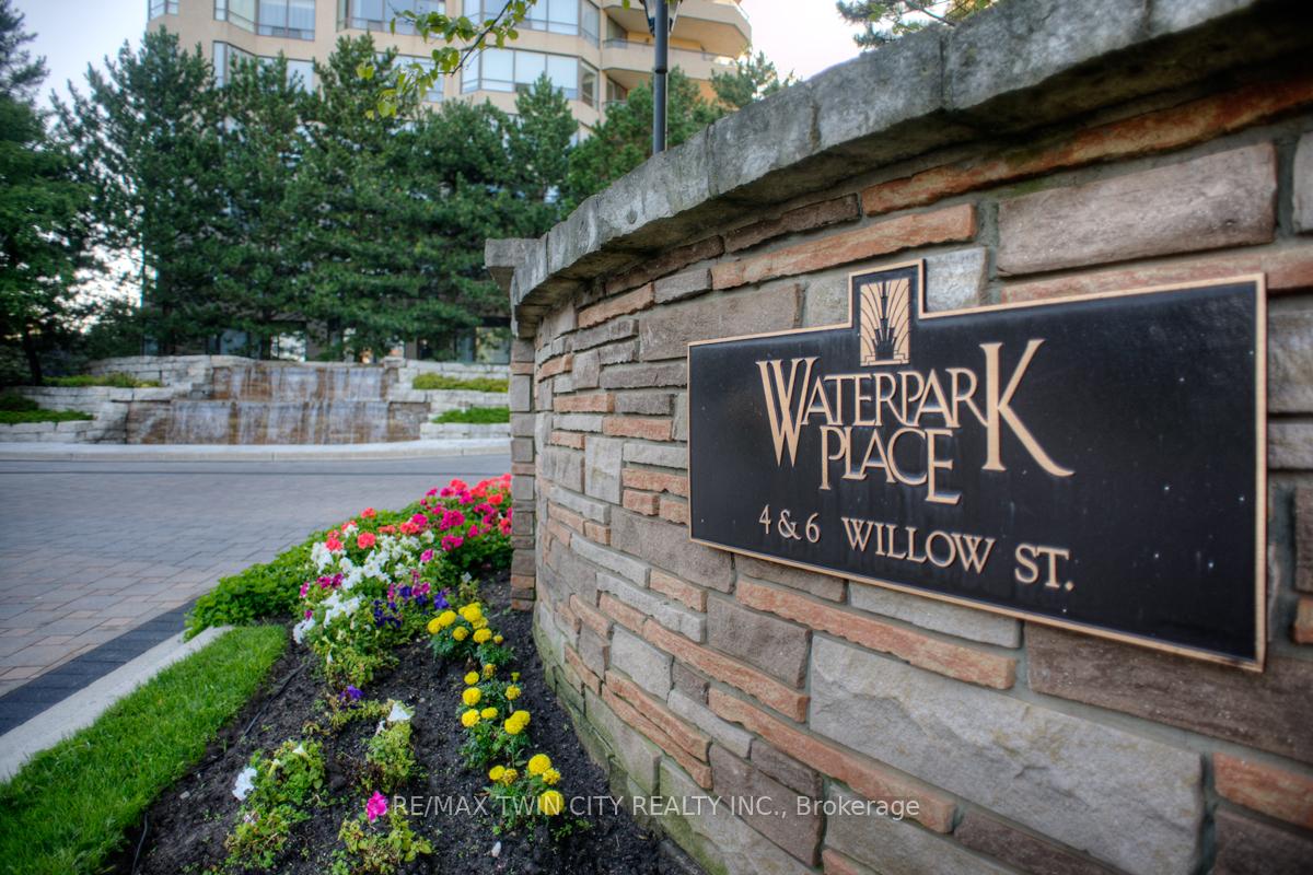 Photo 6 of Unit 1607, 6 Willow Street, Waterloo — HOMEH