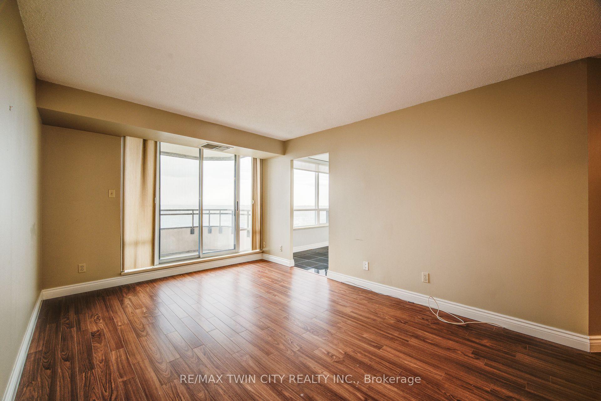 Photo 42 of Unit 1607, 6 Willow Street, Waterloo — HOMEH