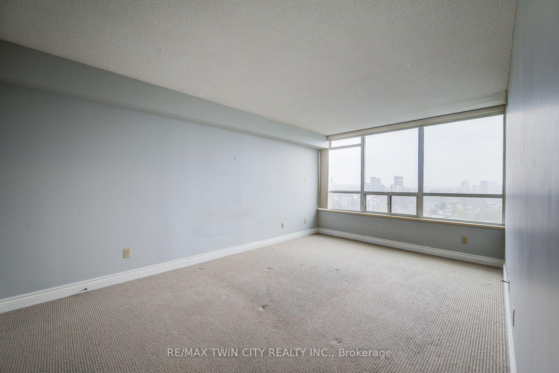 Photo 19 of Unit 1607, 6 Willow Street, Waterloo — HOMEH