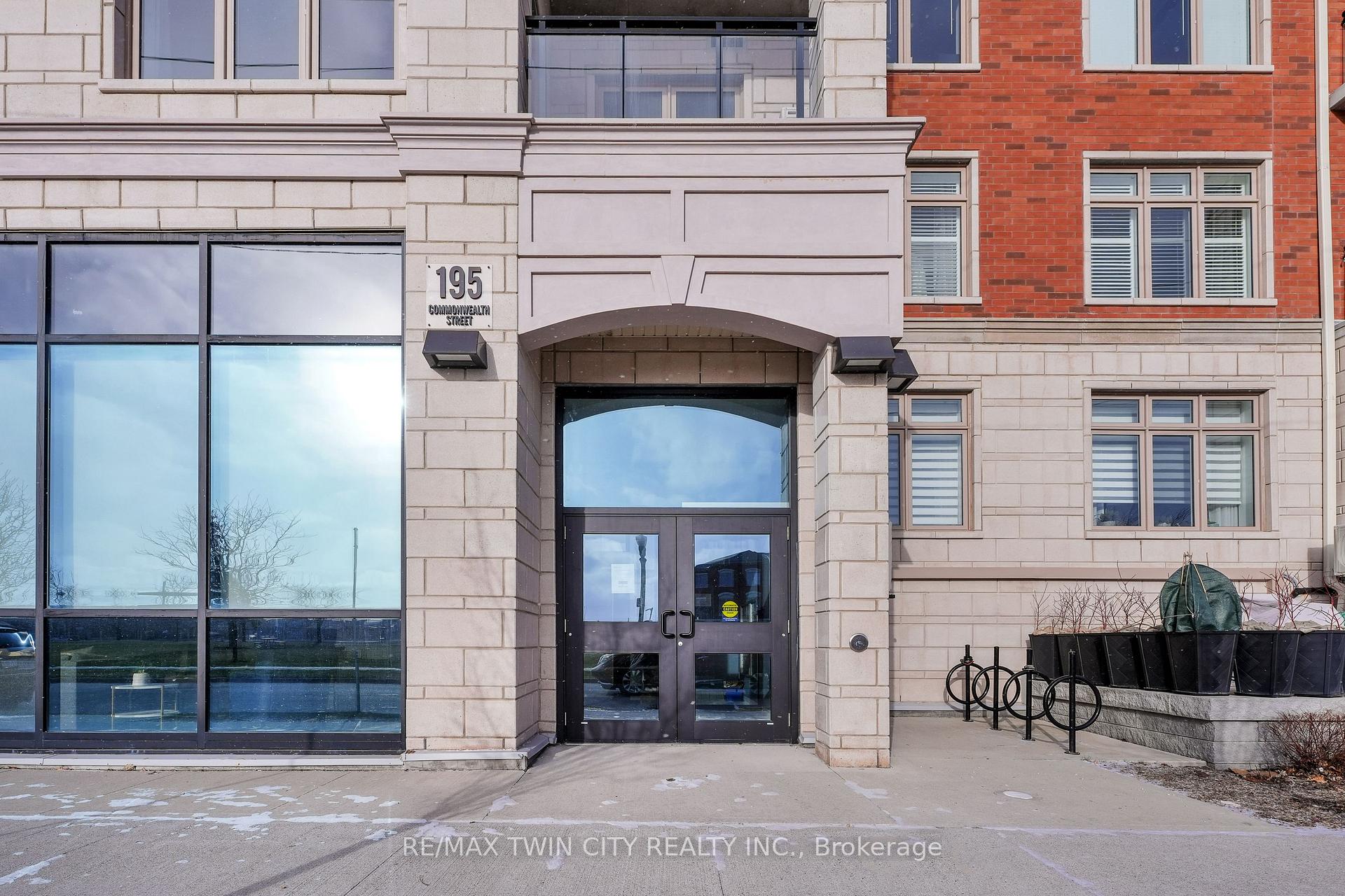 Photo 2 of Unit 403, 195 Commonwealth Street, Kitchener — HOMEH