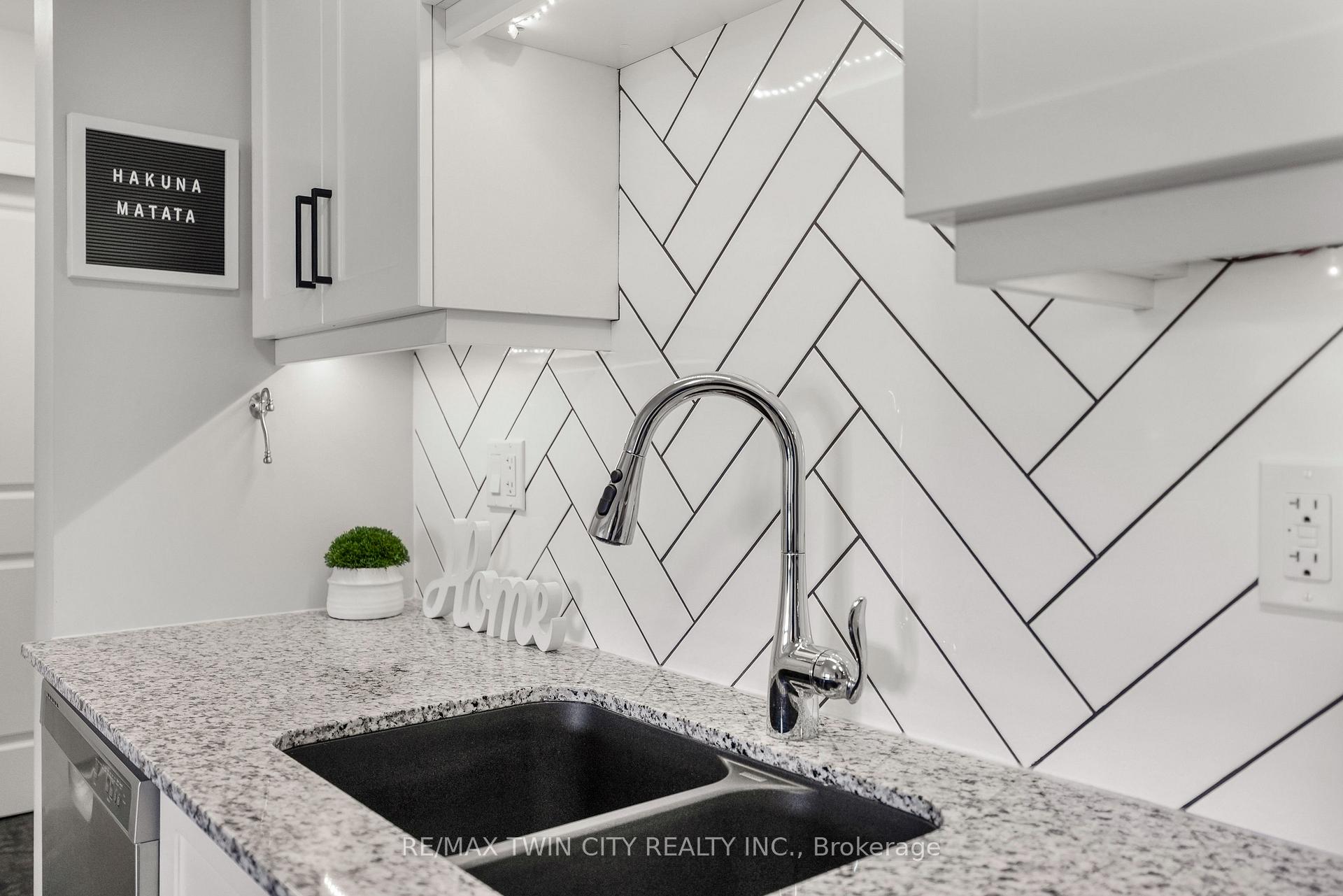 Photo 7 of Unit 403, 195 Commonwealth Street, Kitchener — HOMEH