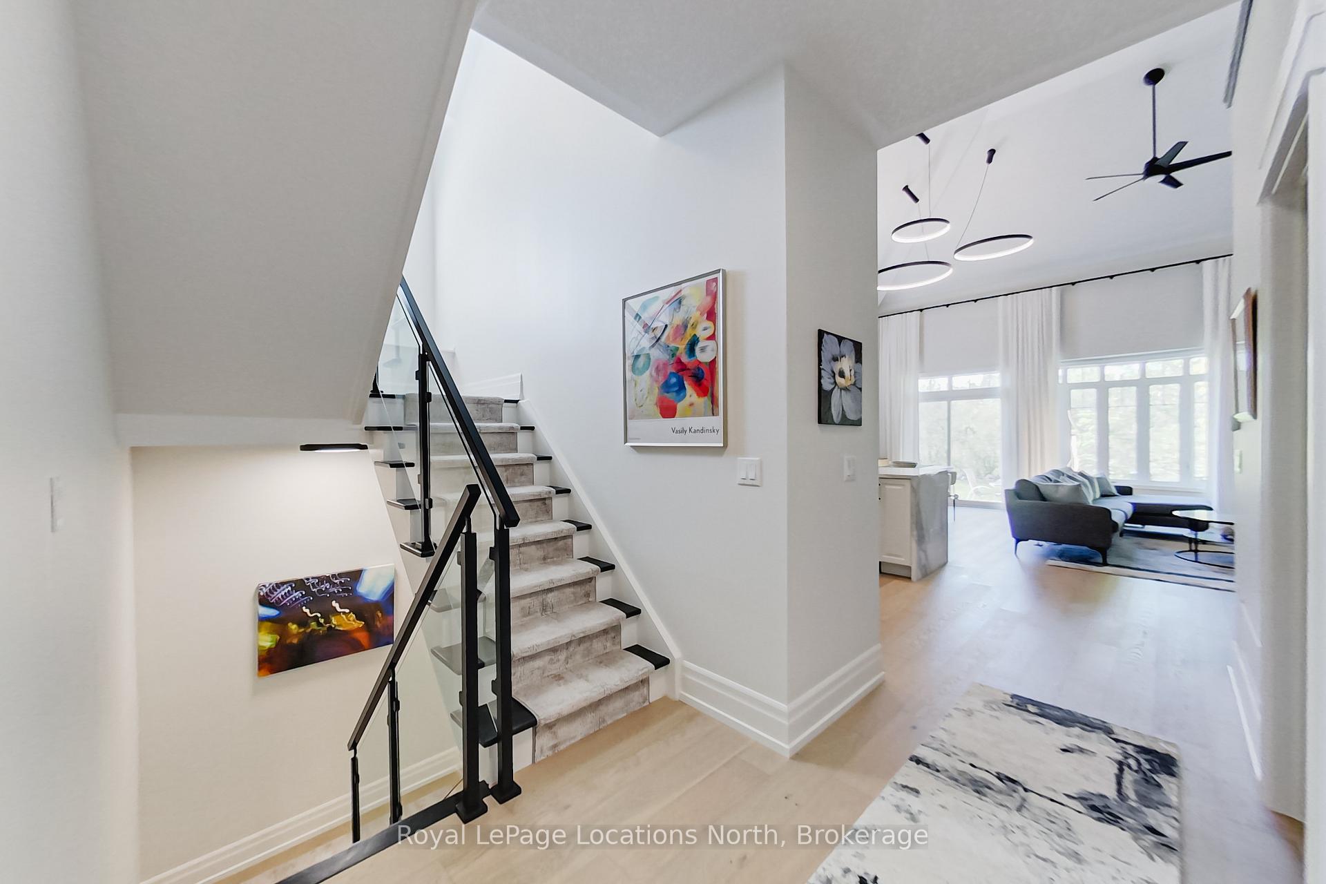 Photo 7 of 128 Rankin's Crescent, Blue Mountains — HOMEH