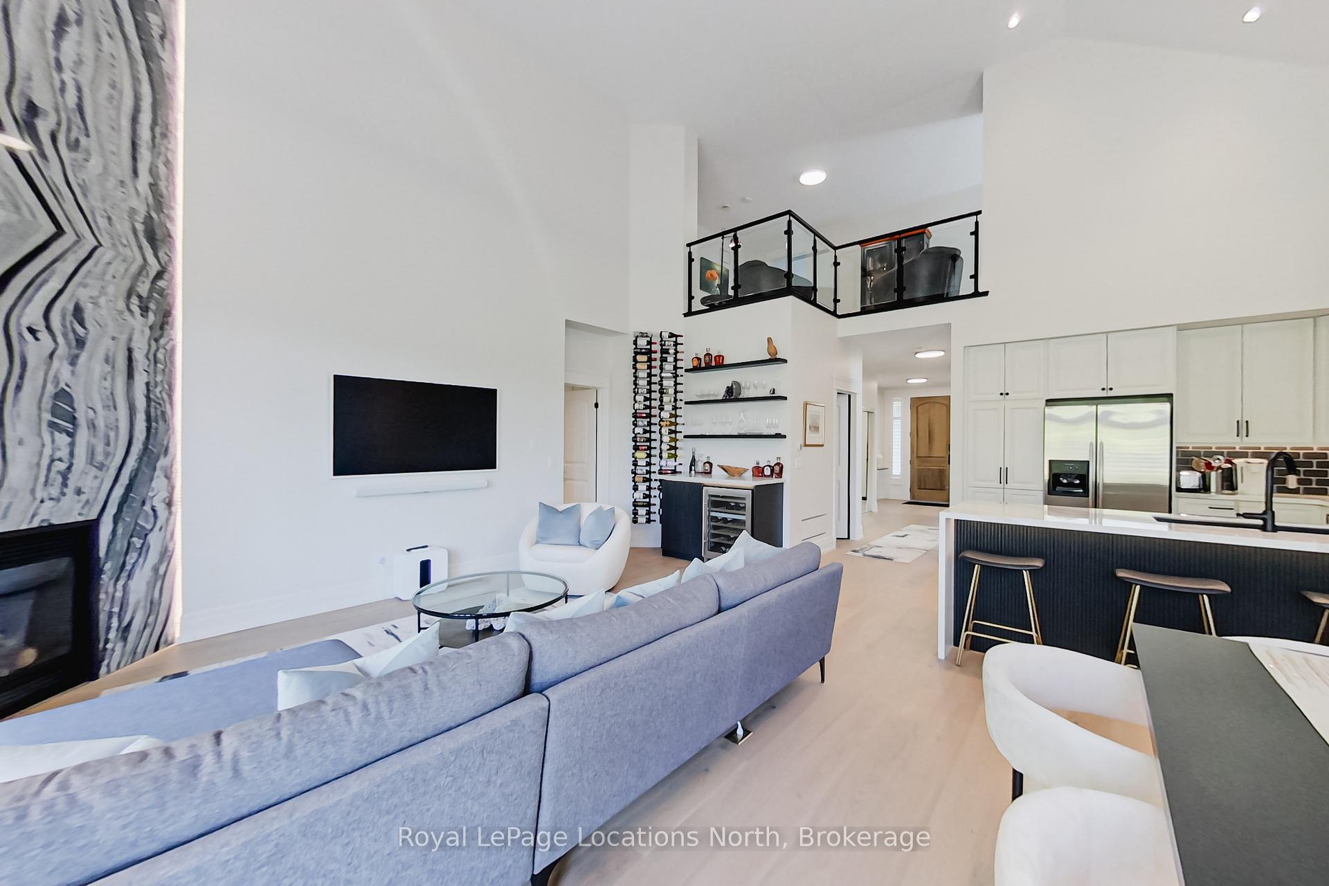 Photo 5 of 128 Rankin's Crescent, Blue Mountains — HOMEH