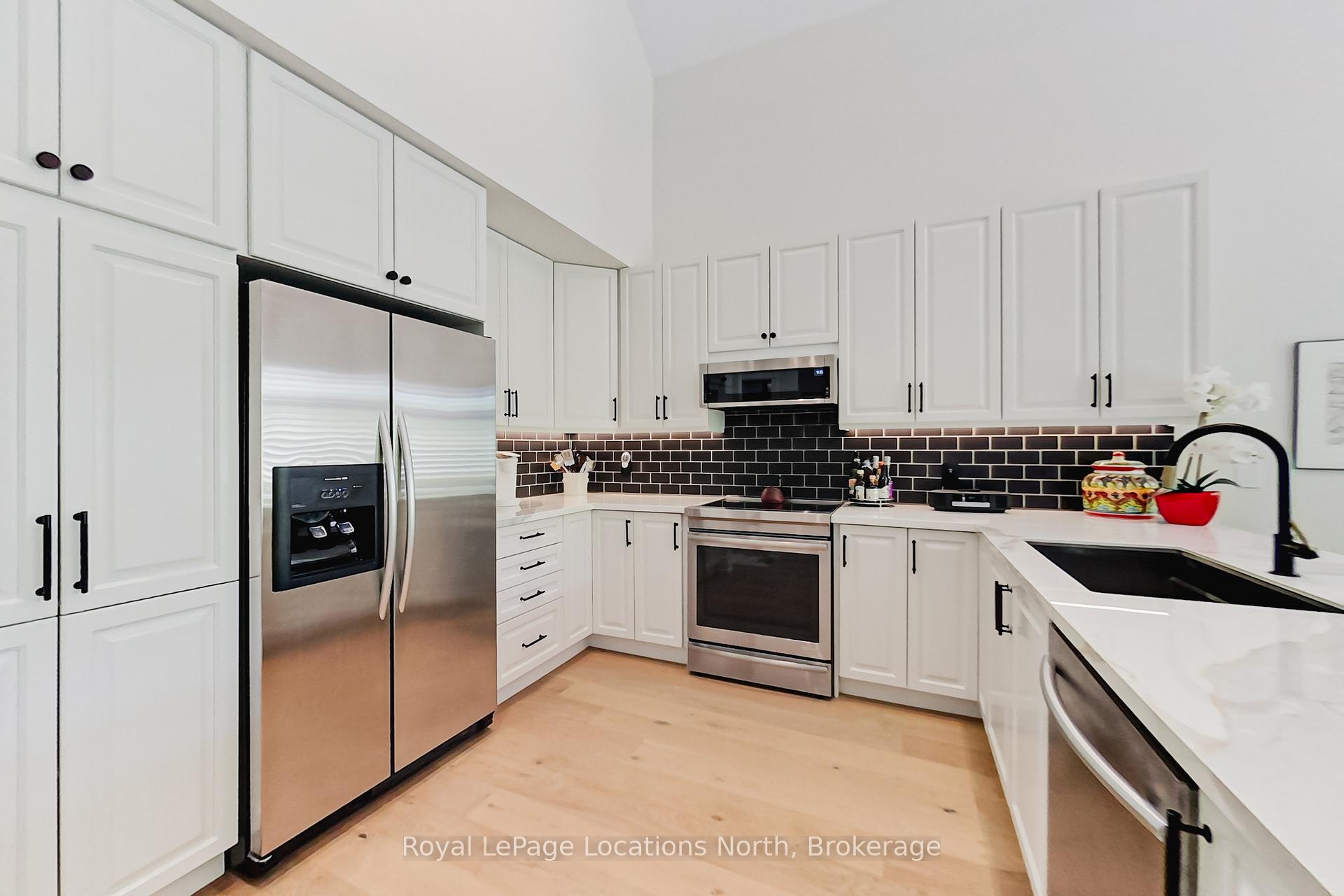 Photo 12 of 128 Rankin's Crescent, Blue Mountains — HOMEH