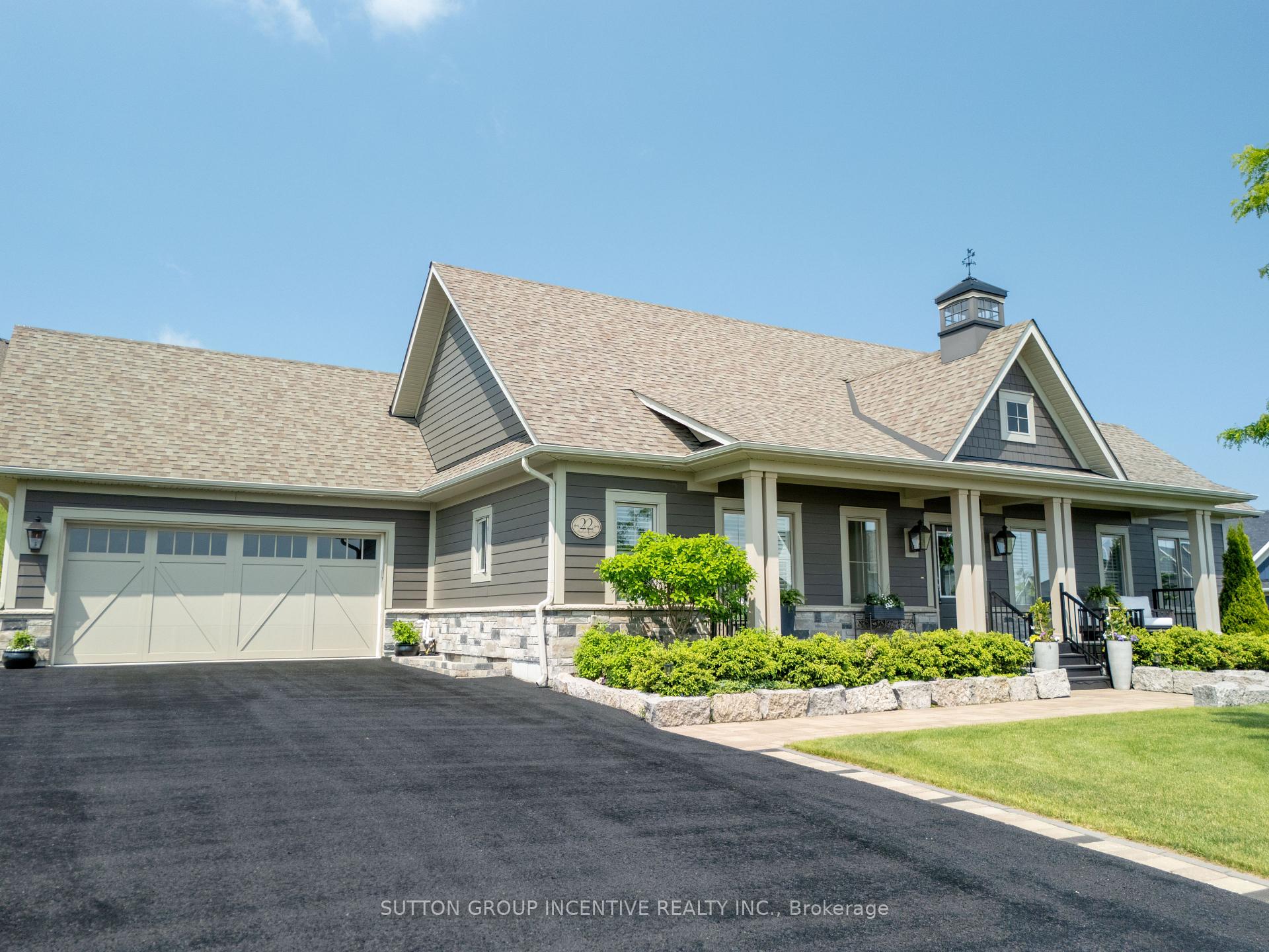 Front of 22 thoroughbred Drive