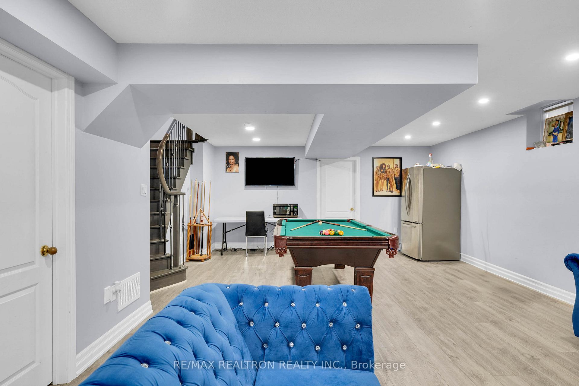 Photo 42 of 15 Cannes Avenue E, Vaughan, Vellore Village — HOMEH