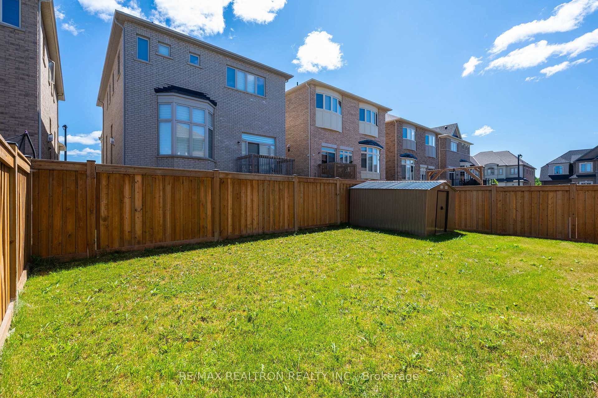 Photo 40 of 15 Cannes Avenue E, Vaughan, Vellore Village — HOMEH