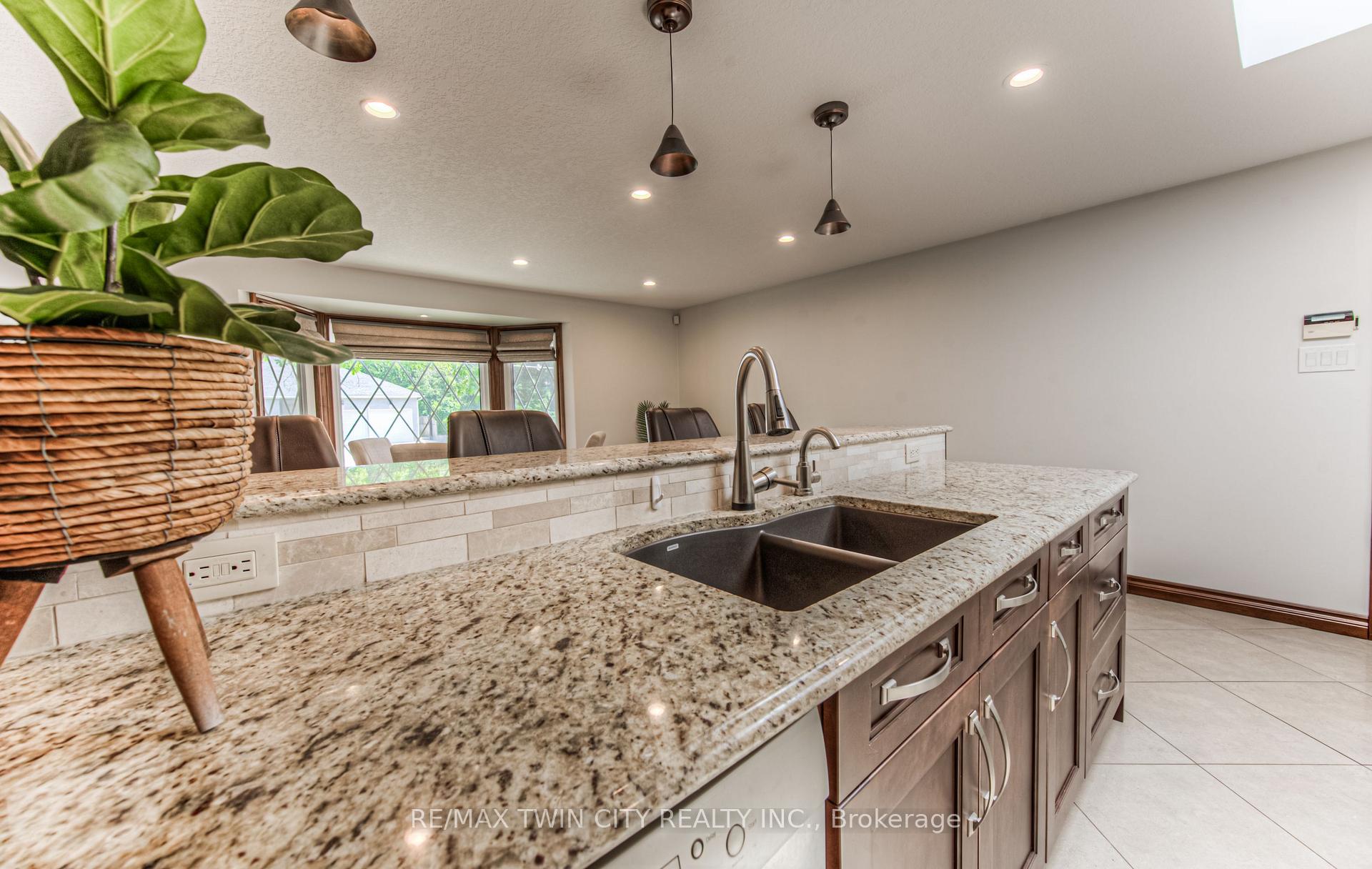 Photo 8 of 80 Morrison Road, Kitchener — HOMEH
