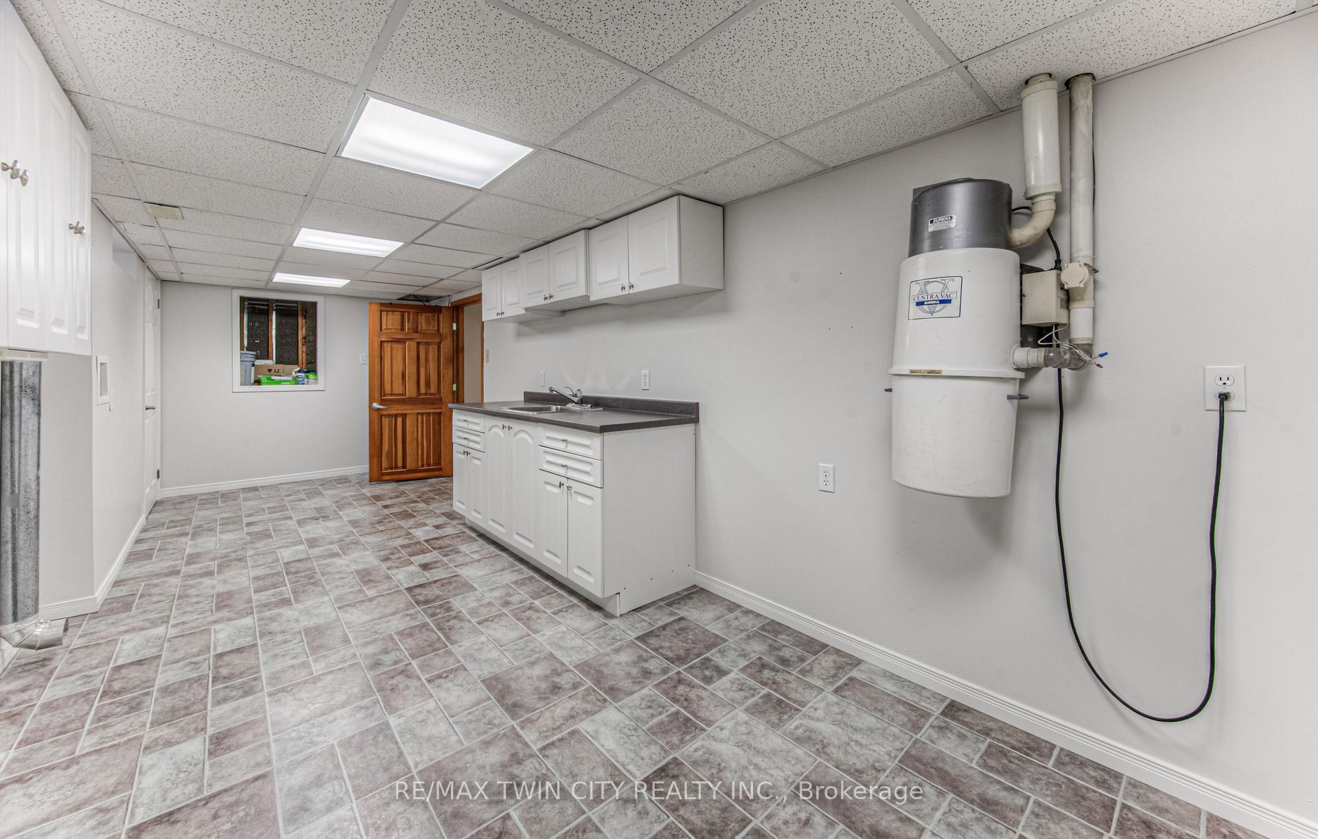 Photo 25 of 80 Morrison Road, Kitchener — HOMEH