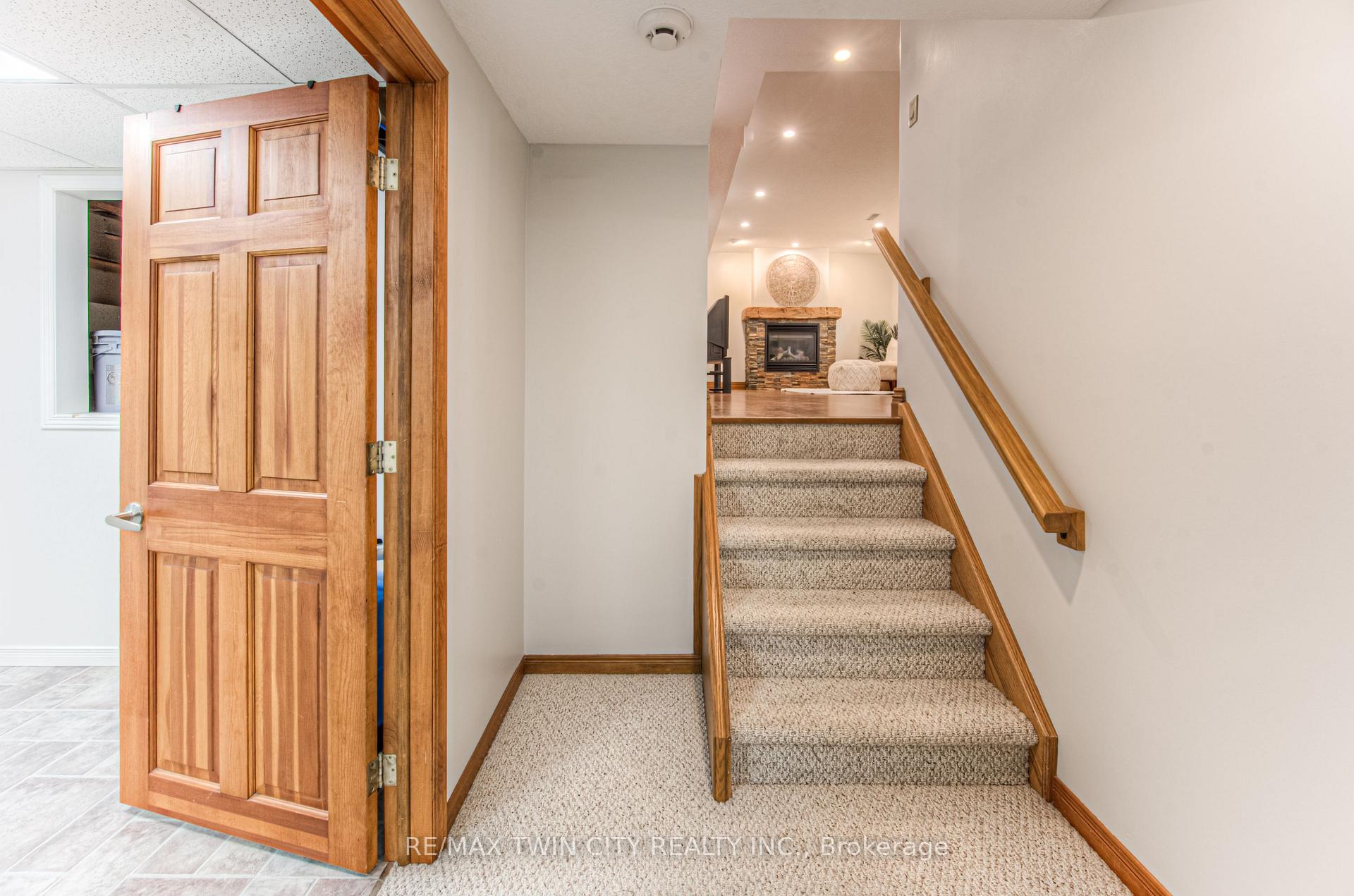 Photo 29 of 80 Morrison Road, Kitchener — HOMEH