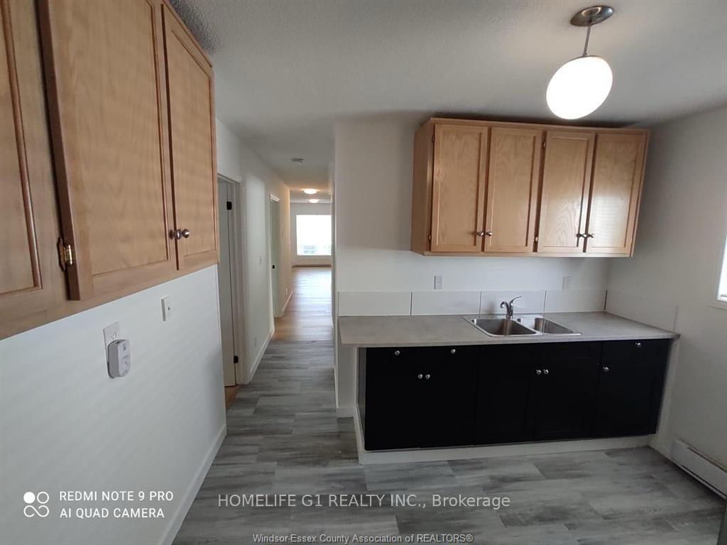 Photo 3 of 496 Caron Avenue, Windsor — HOMEH