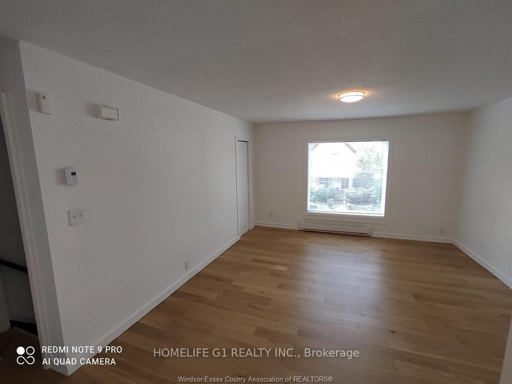 Photo 20 of 496 Caron Avenue, Windsor — HOMEH