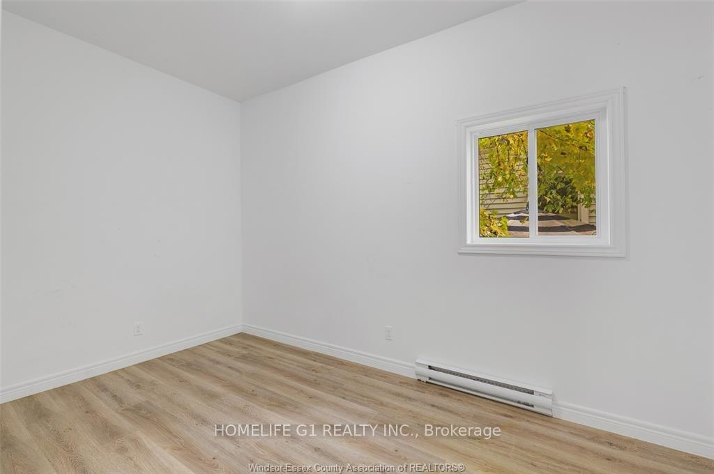Photo 19 of 496 Caron Avenue, Windsor — HOMEH