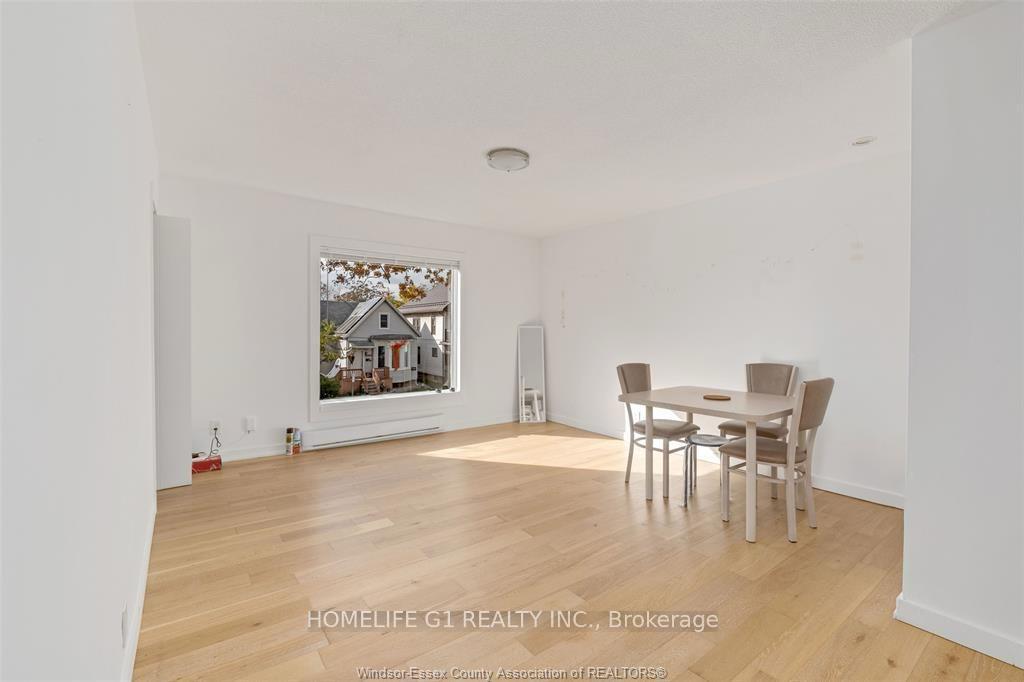 Photo 14 of 496 Caron Avenue, Windsor — HOMEH