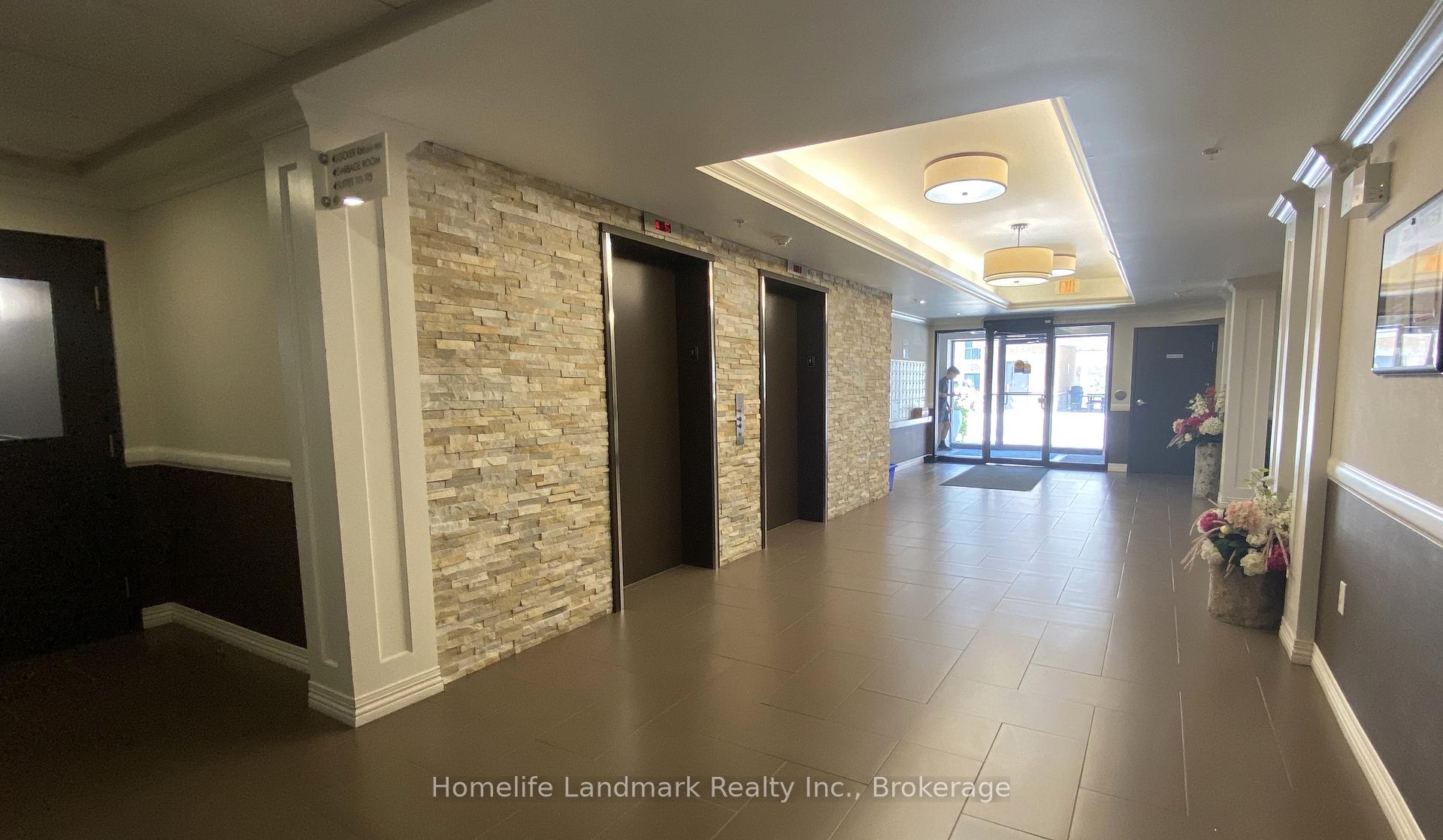 Photo 12 of Unit 302, 776 Laurelwood Drive, Waterloo, Columbia Forest — HOMEH
