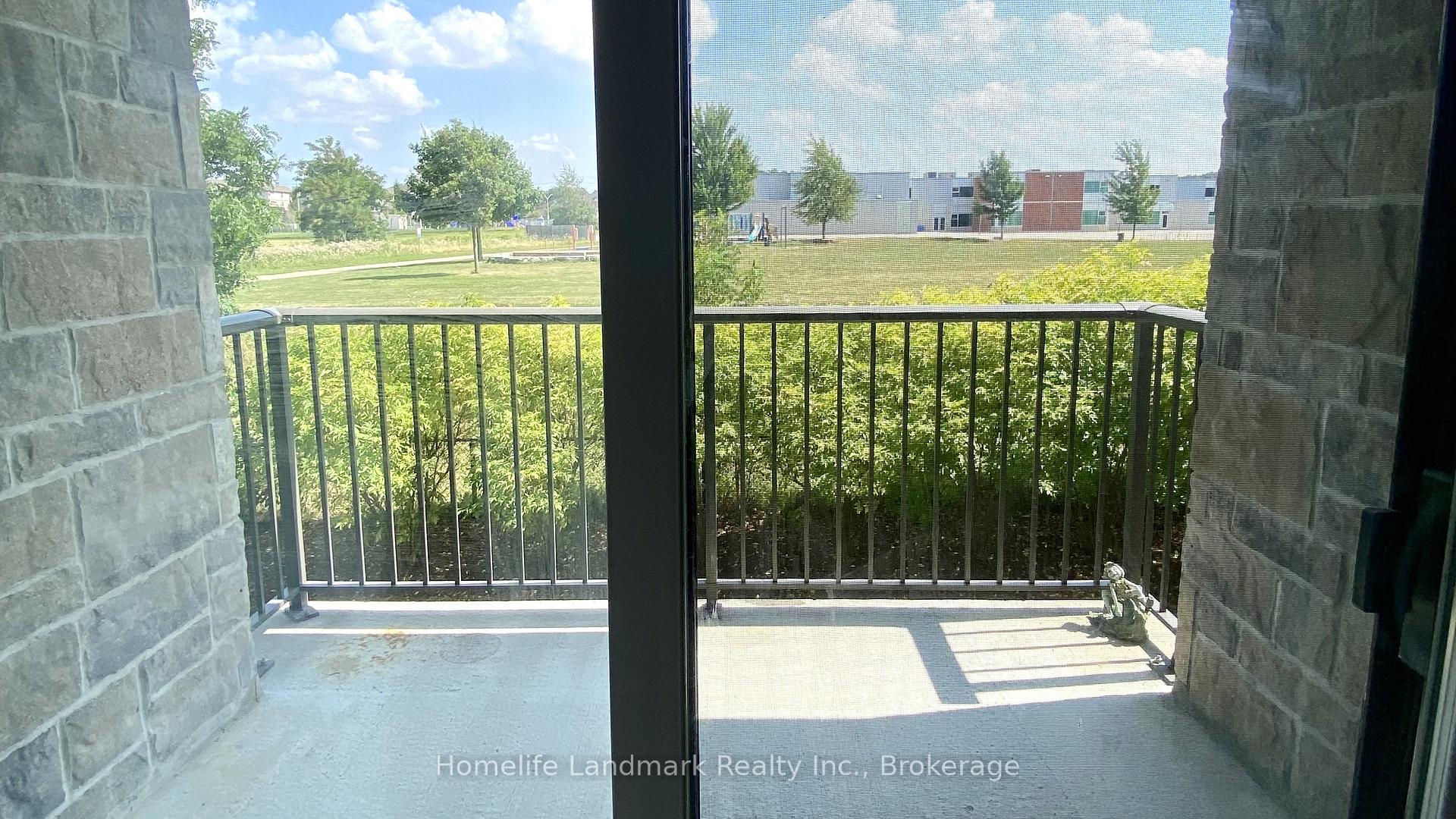 Photo 17 of Unit 302, 776 Laurelwood Drive, Waterloo, Columbia Forest — HOMEH