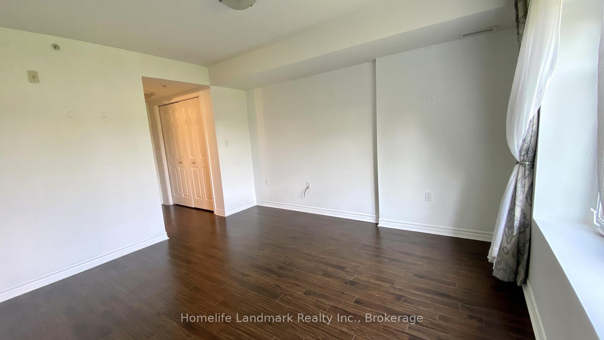 Photo 41 of Unit 302, 776 Laurelwood Drive, Waterloo, Columbia Forest — HOMEH